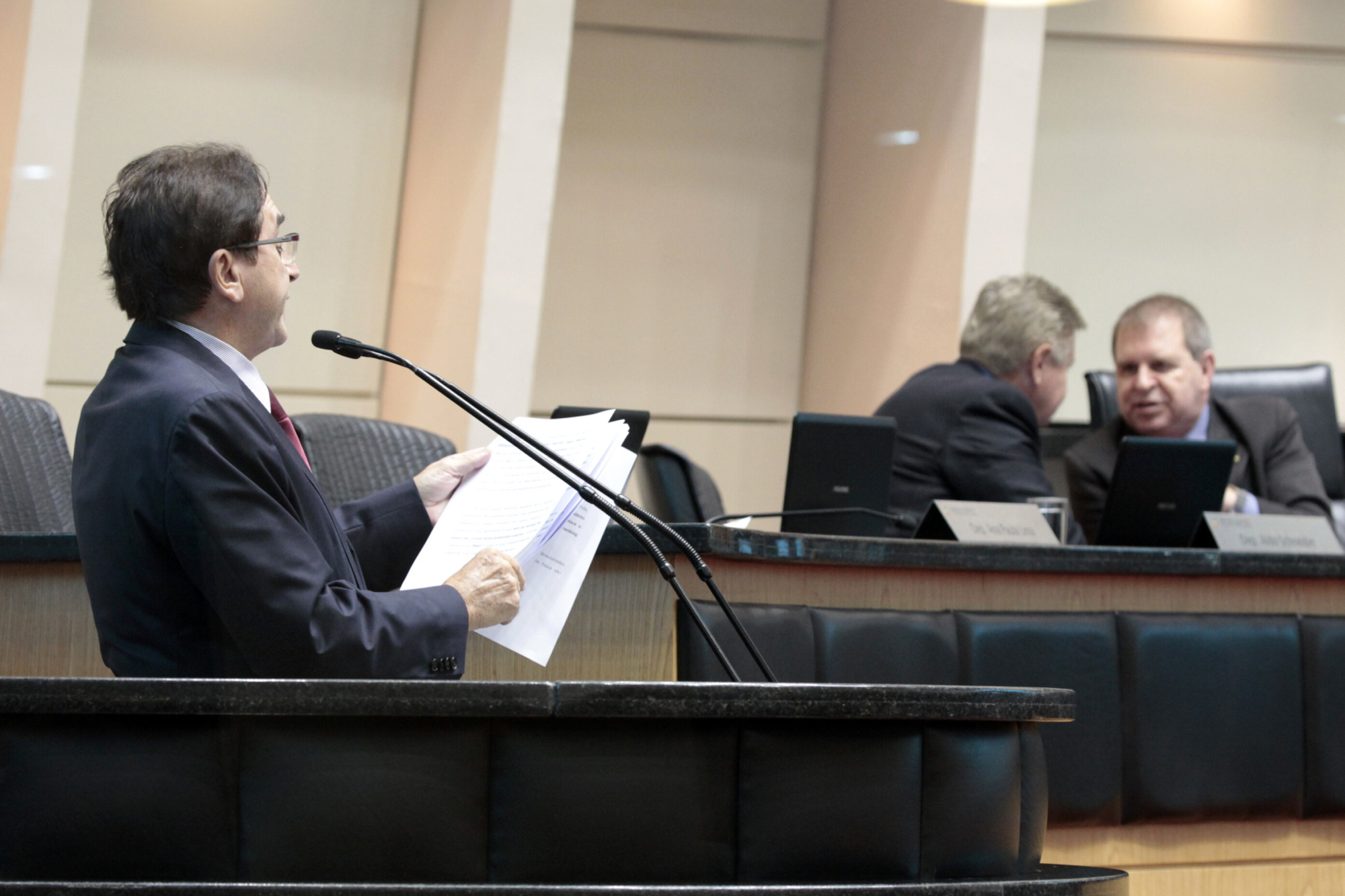 Pronunciamentos dos deputados na sessão desta quinta (25)