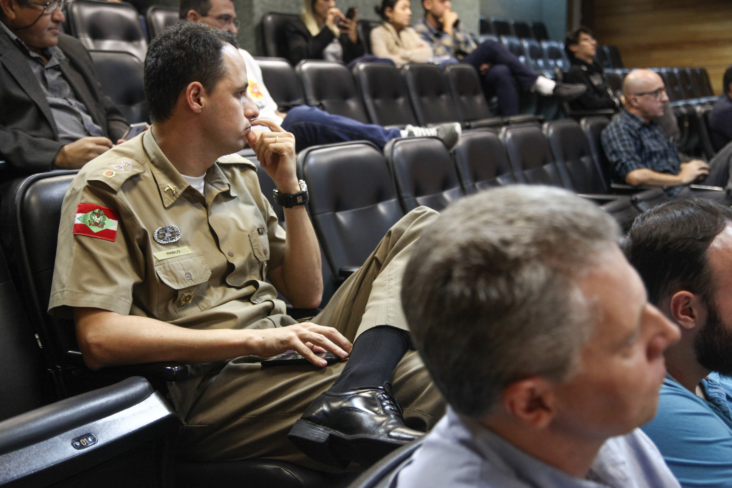 Seminário: Unificação das polícias Civil e Militar.