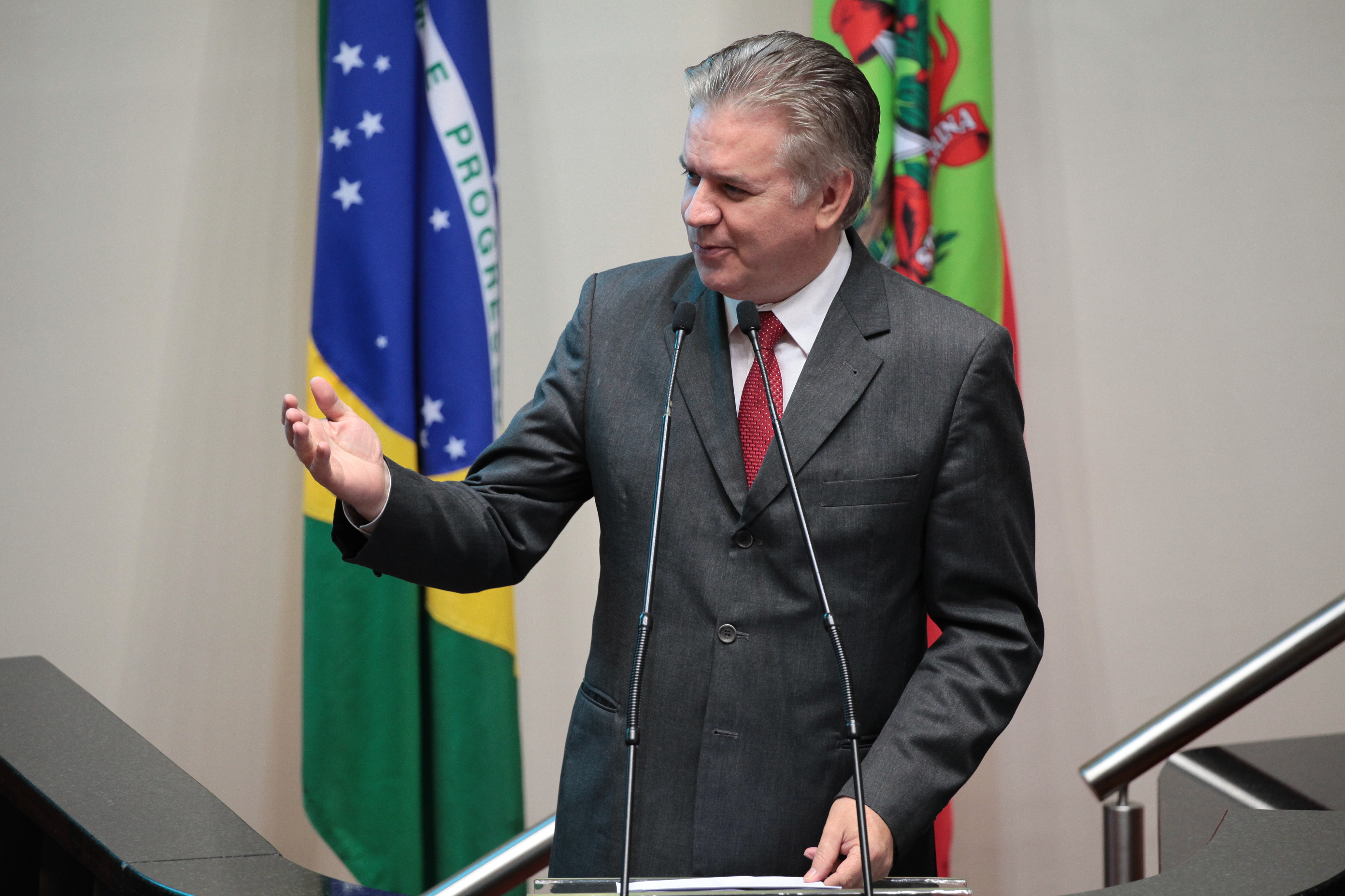 Sessão Ordinária. Deputado César Valduga (PCdoB). Foto: Miriam Zomer / Agência AL