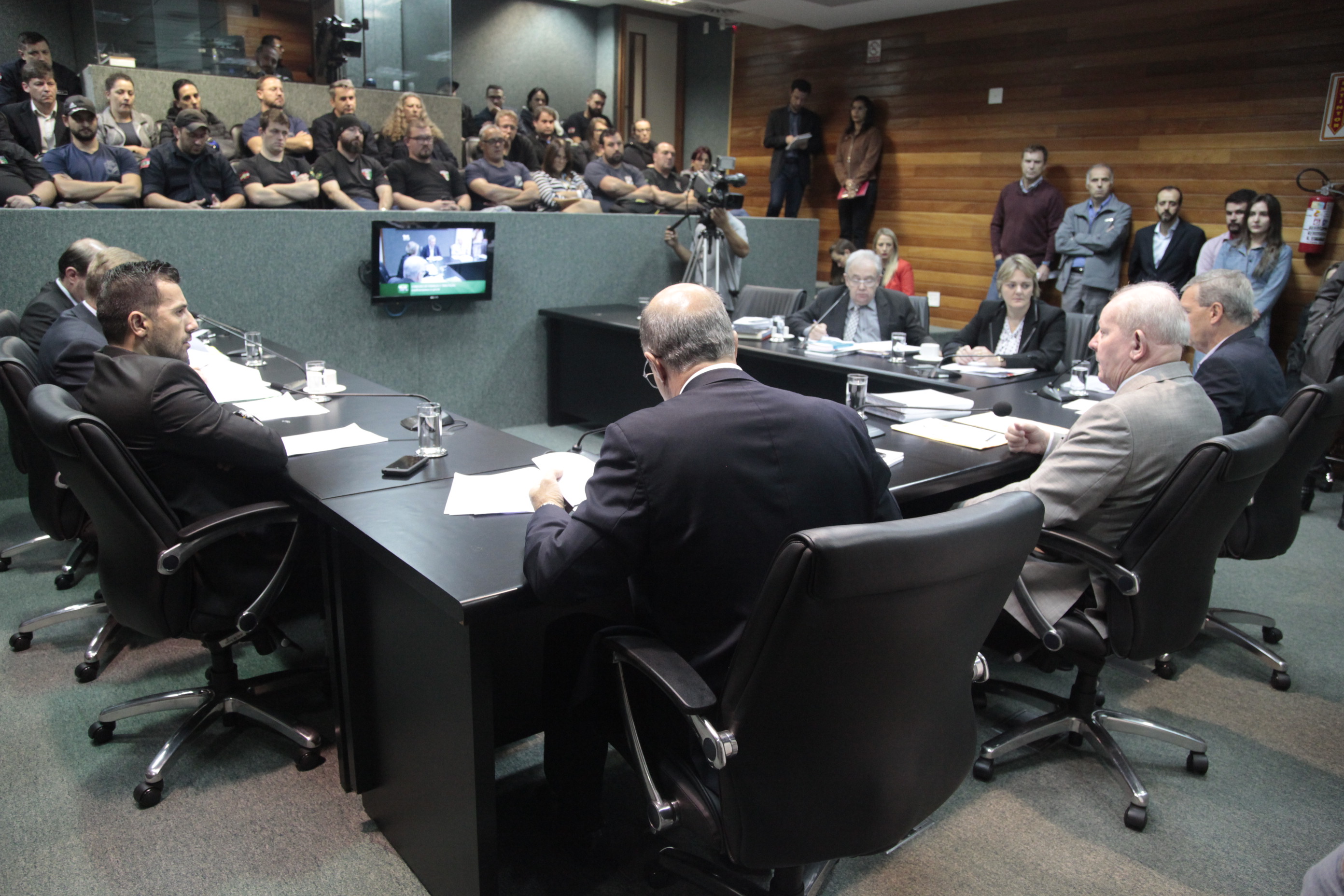 Comissão de Finanças e Tributação.