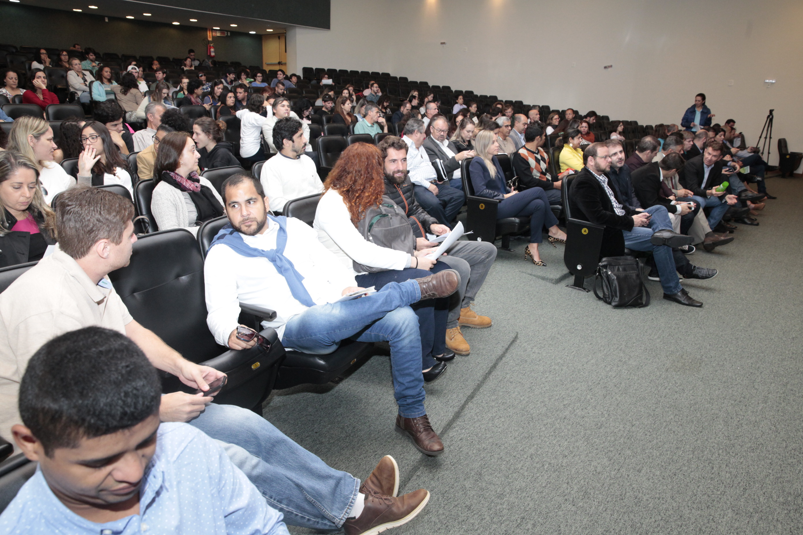 8° Seminário de Educação Ambiental do GTEA RHO8.