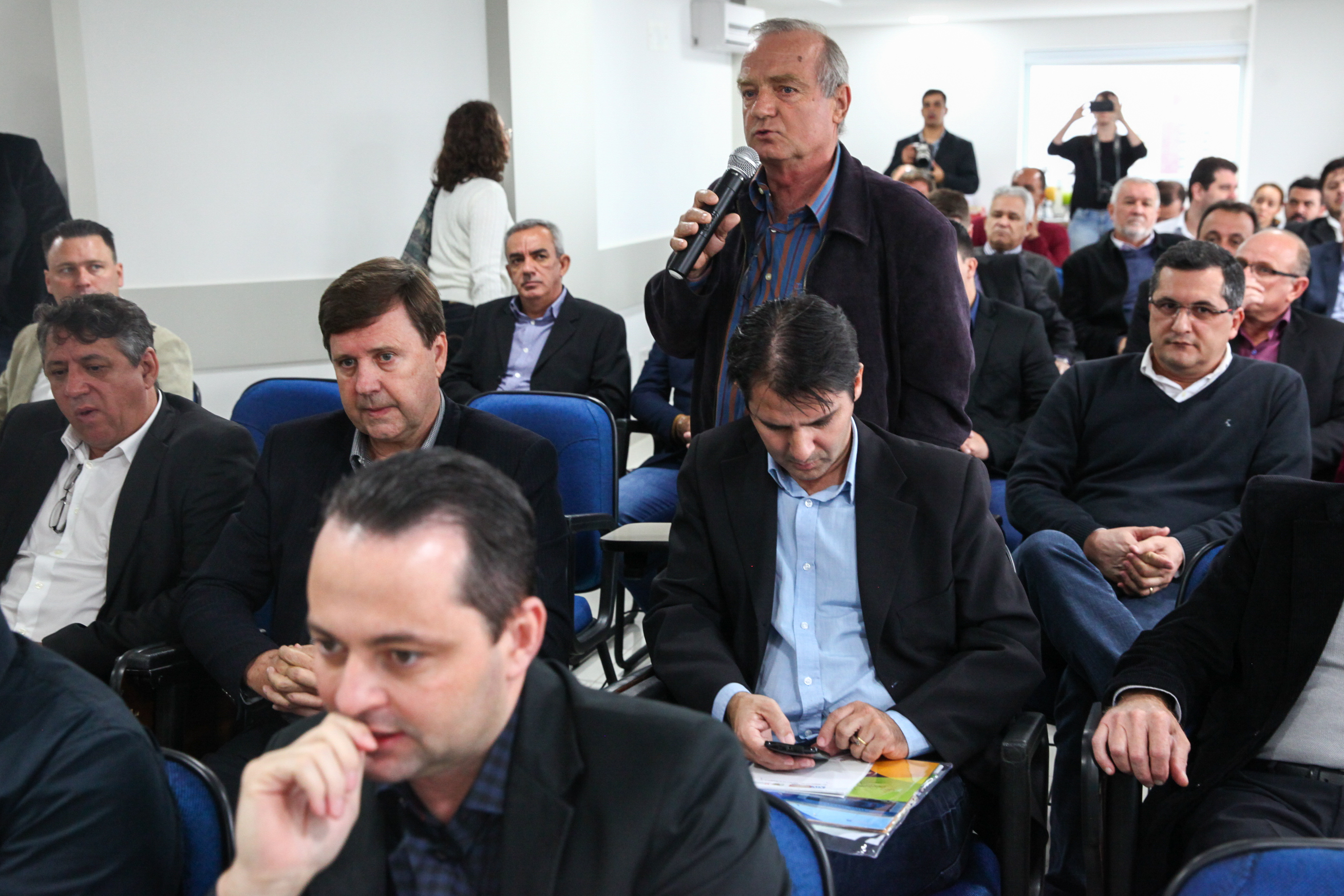 Fecam Recebe Delegação Chinesa.