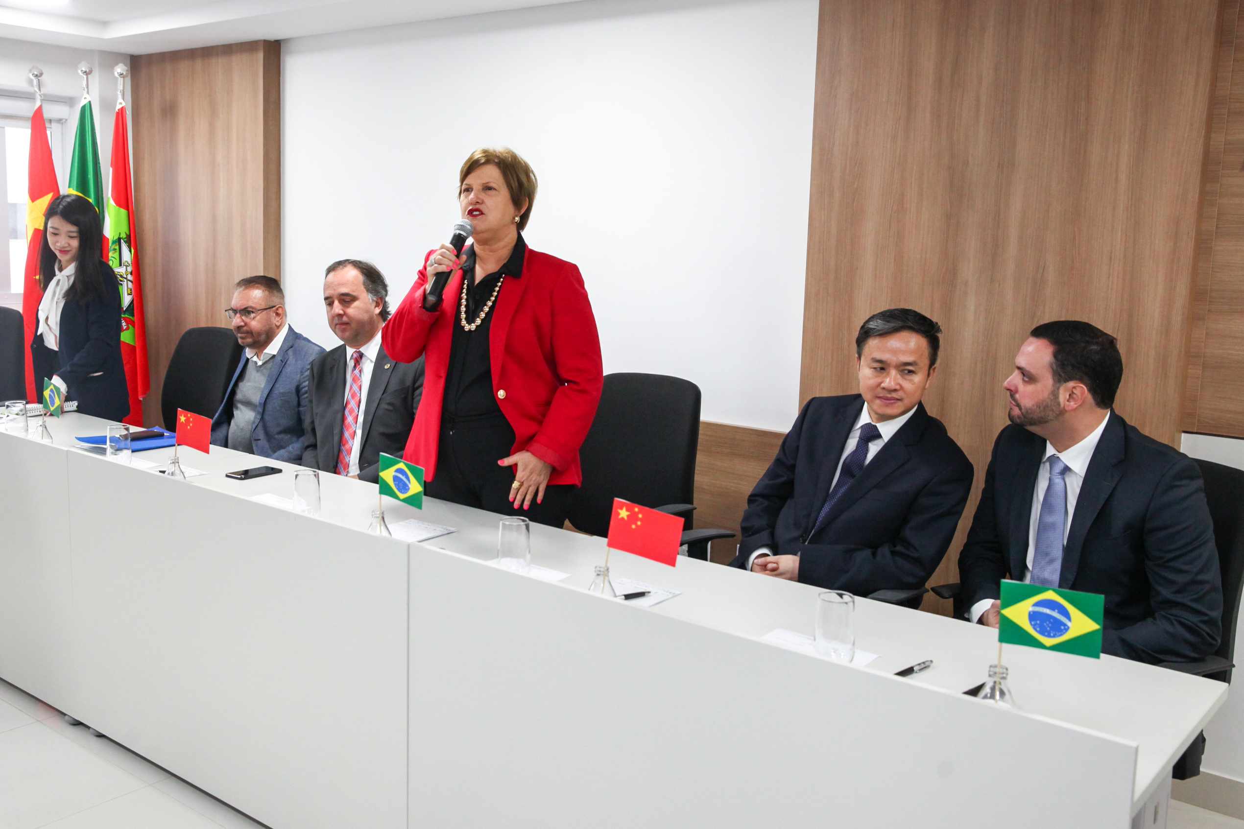 Fecam Recebe Delegação Chinesa.