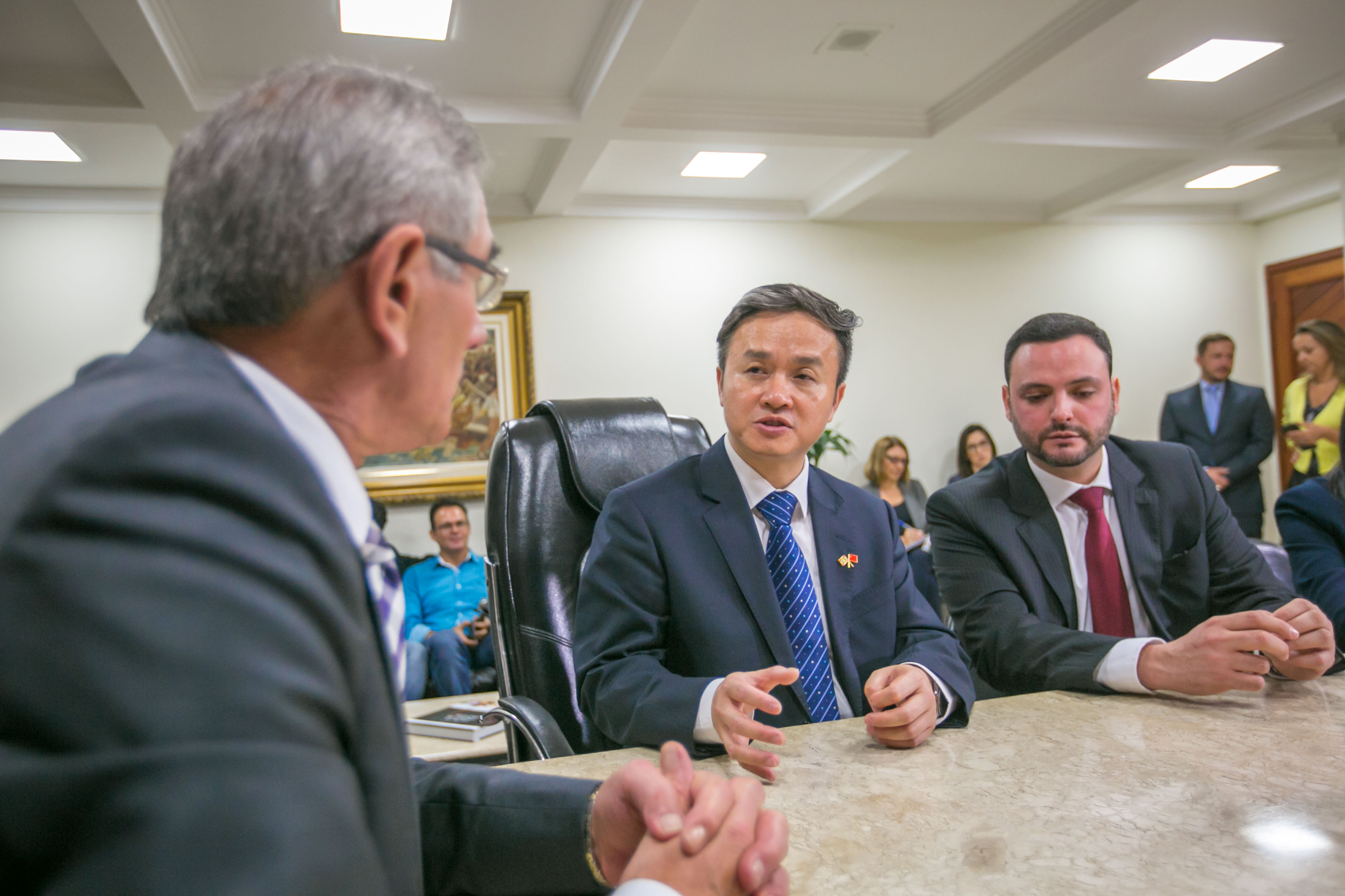 Visita de Comissão Chinesa a ALESC