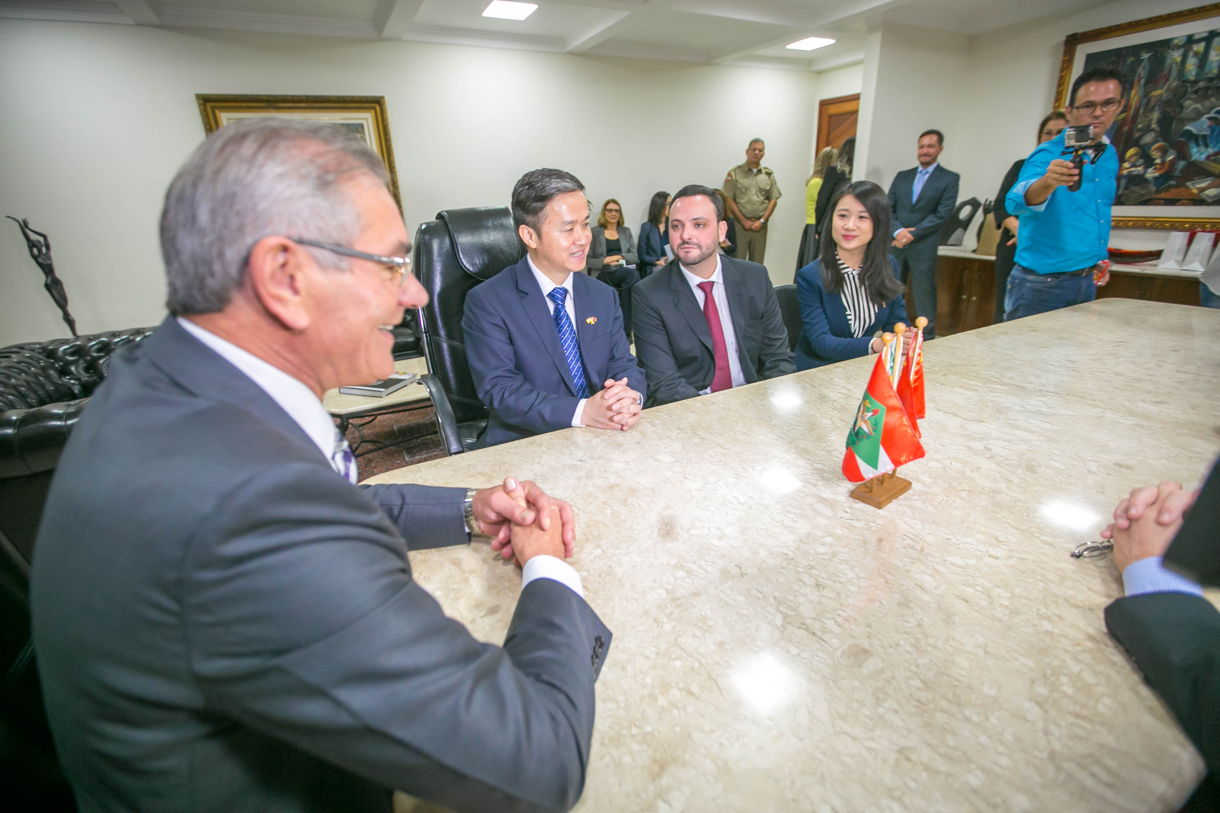Visita de Comissão Chinesa a ALESC