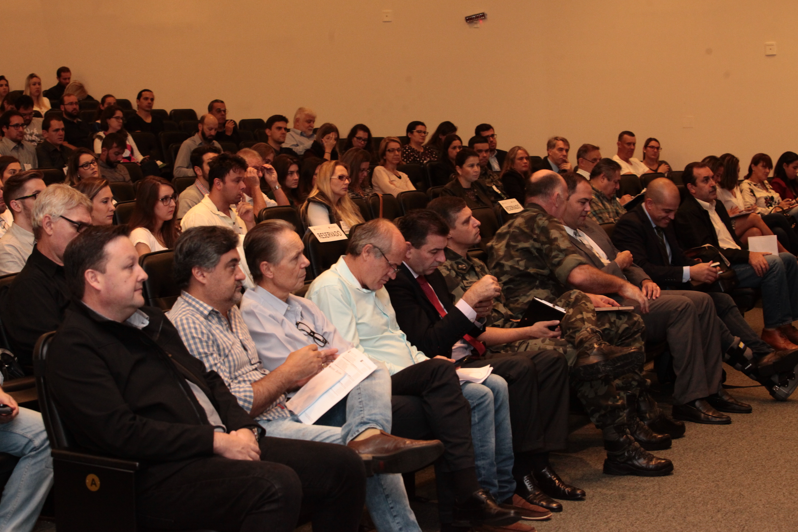 1ª Conferência - Licenciamento Ambiental e Segurança Juridica.