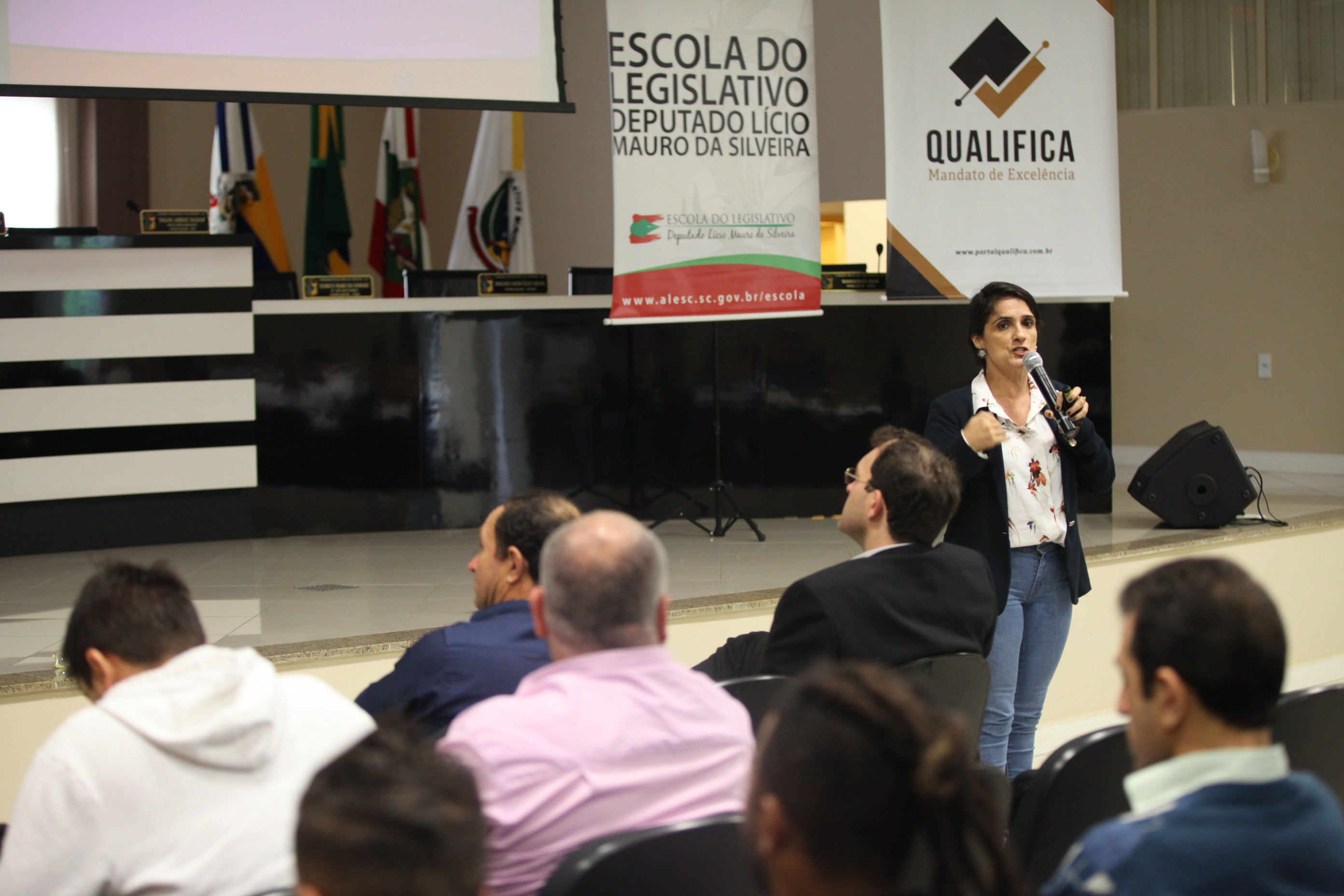 Escola do Legislativo Realiza o Programa Qualifica na Câmara Municipal de Itapema