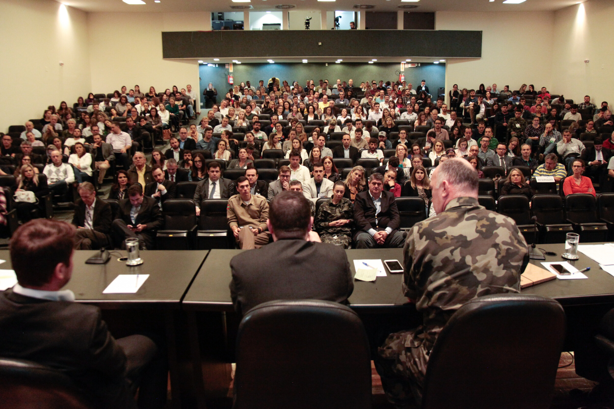 Congressistas de todo o país participam de evento sobre meio ambiente