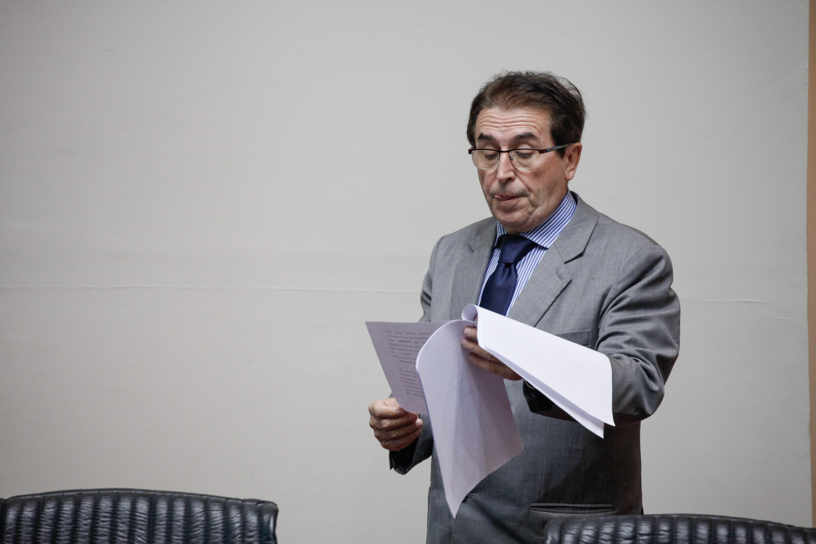 Sessão Ordinária. Deputado Antônio Aguiar (PMDB).
