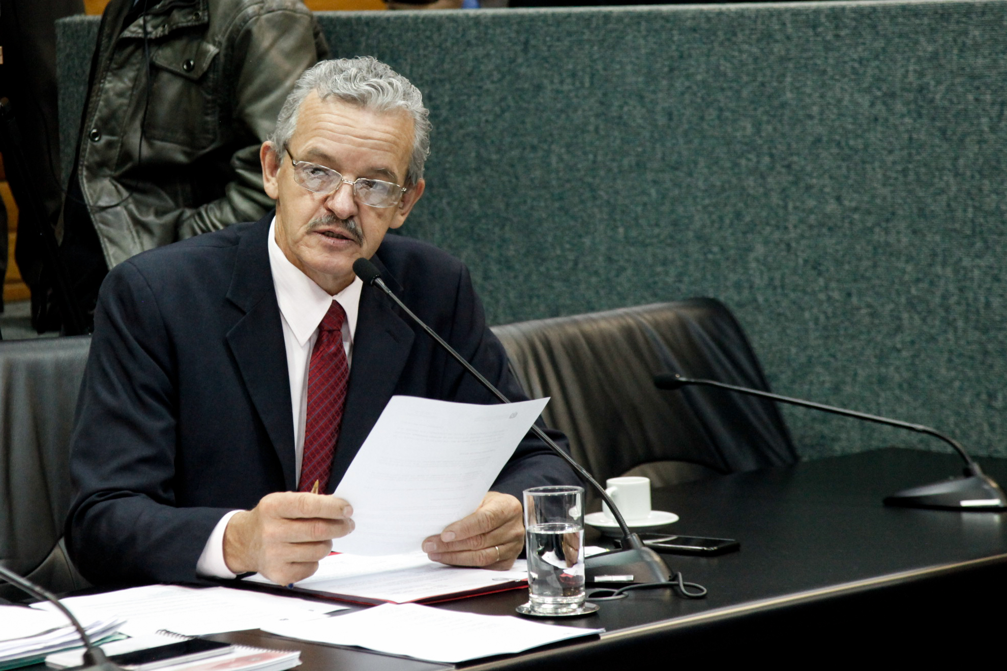 Deputado Dirceu Dresch (PT). Comissão de Constituição e Justiça.