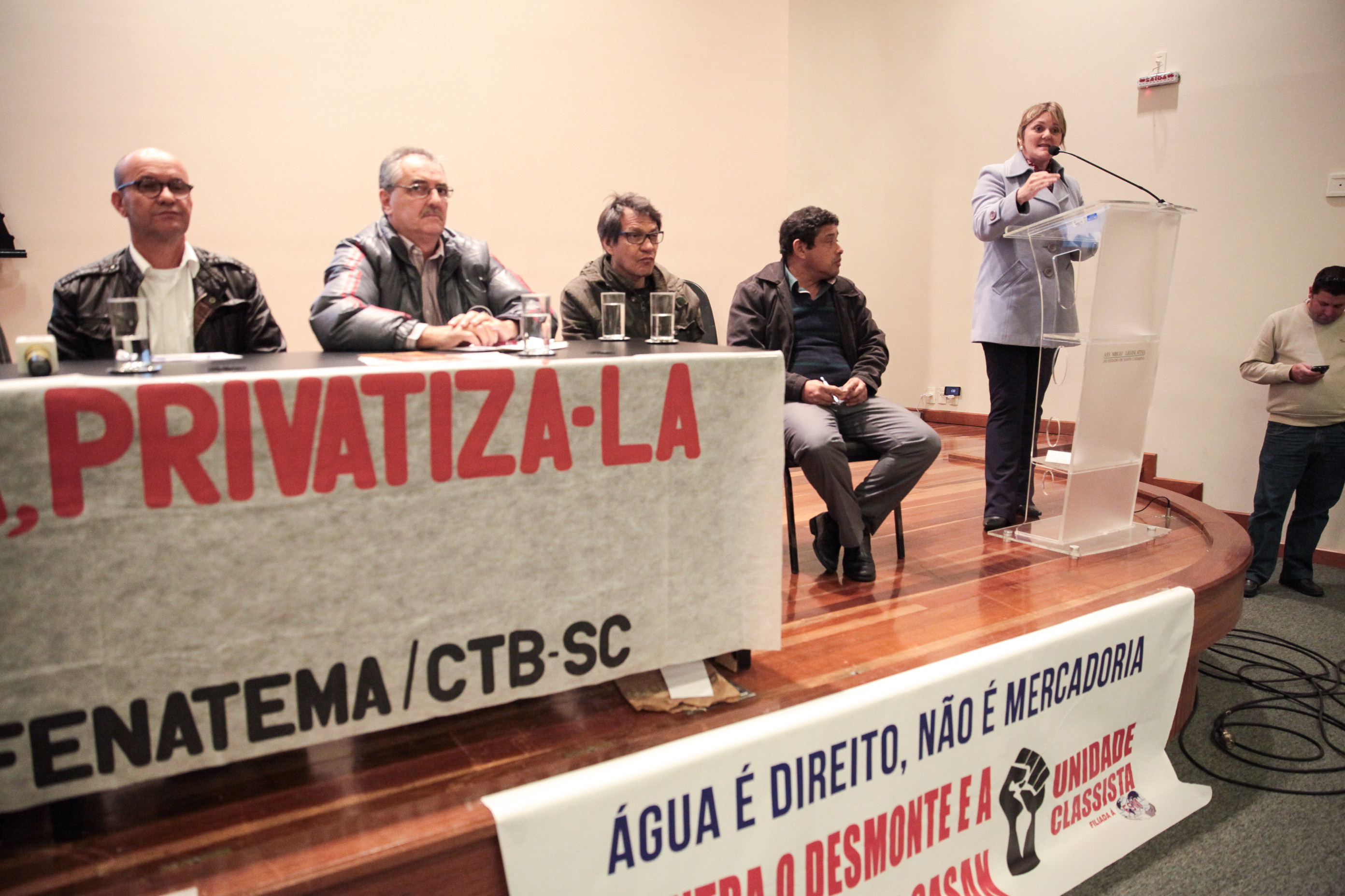 Lançamento da Frente Parlamentar em Defesa do Serviço Público e Contra a Privatização das Empresas Estatais.