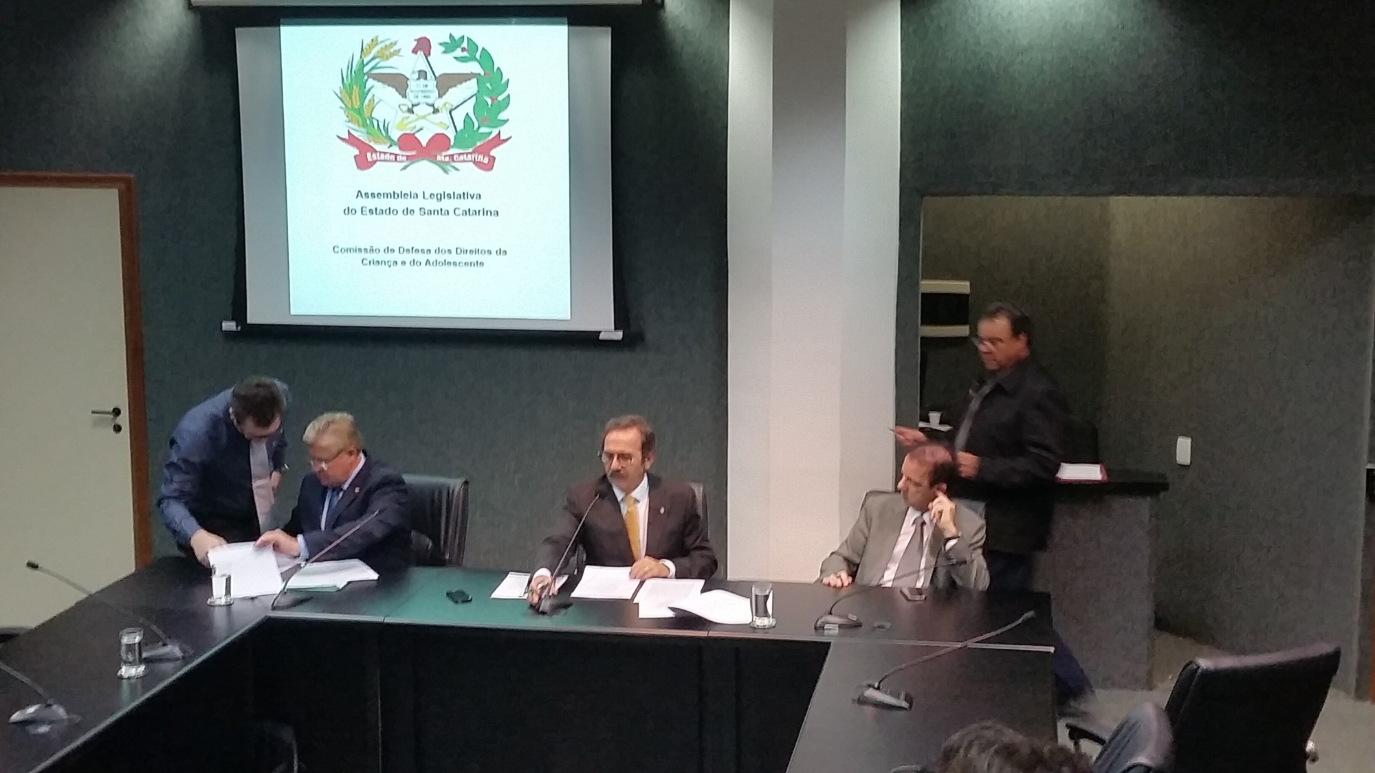 Audiência discutirá Plano de Direitos Humanos de Crianças e Adolescentes