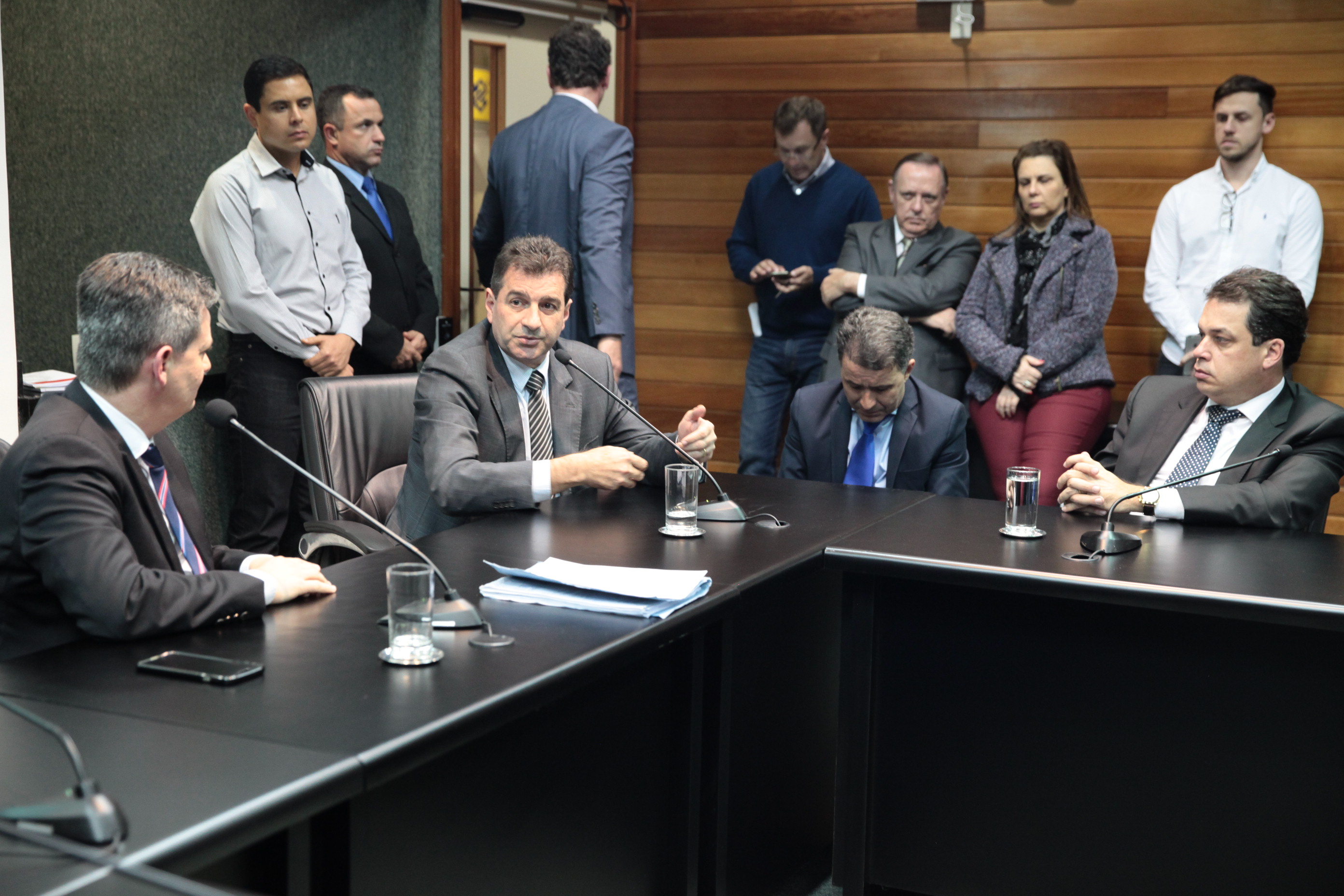 Reunião Extraordinária da Comissão de Constituição e Justiça.