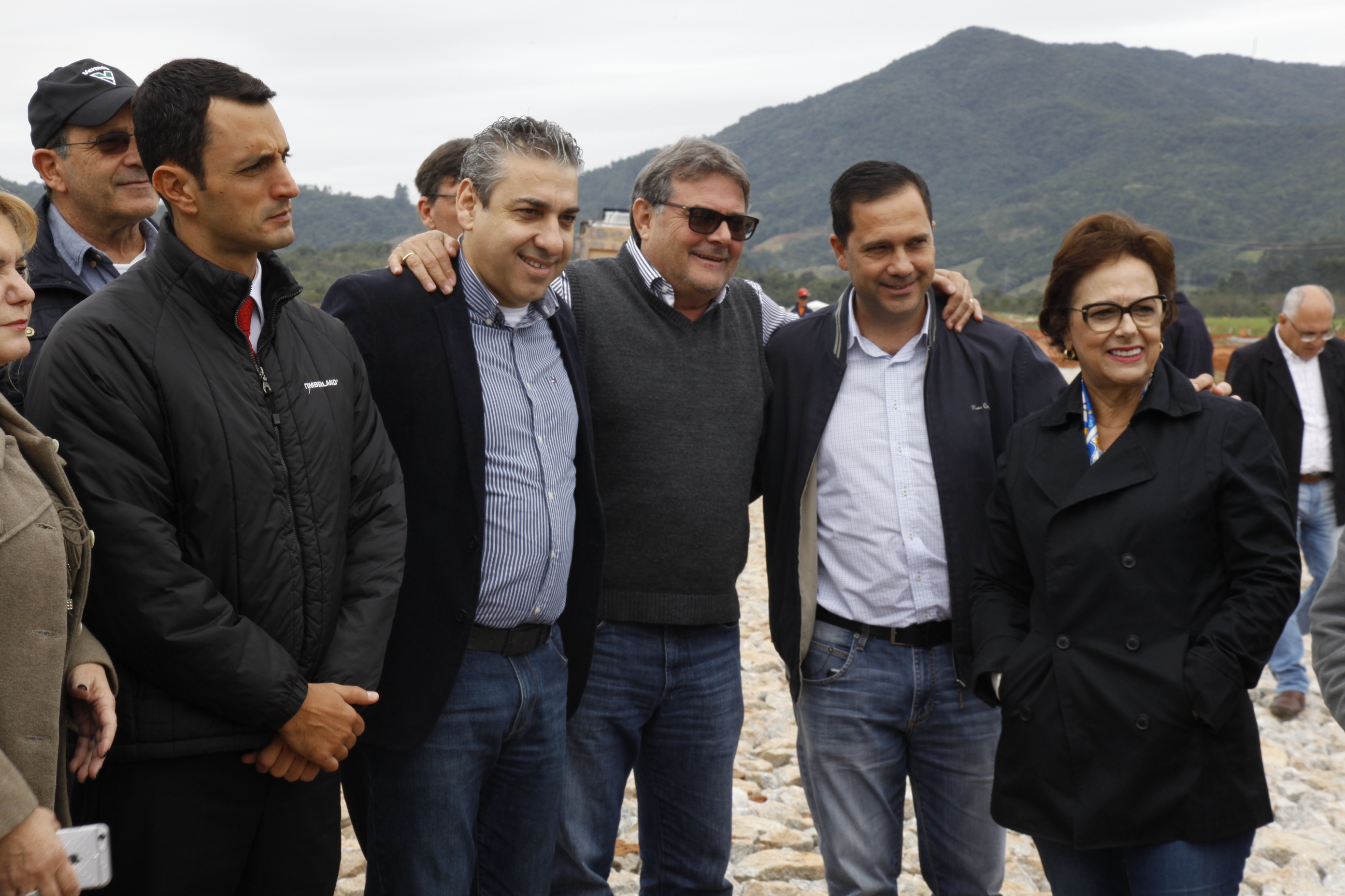 Deputados da Comissão de Transportes Visitam Obras do Contorno Viário na Grande Florianópolis.