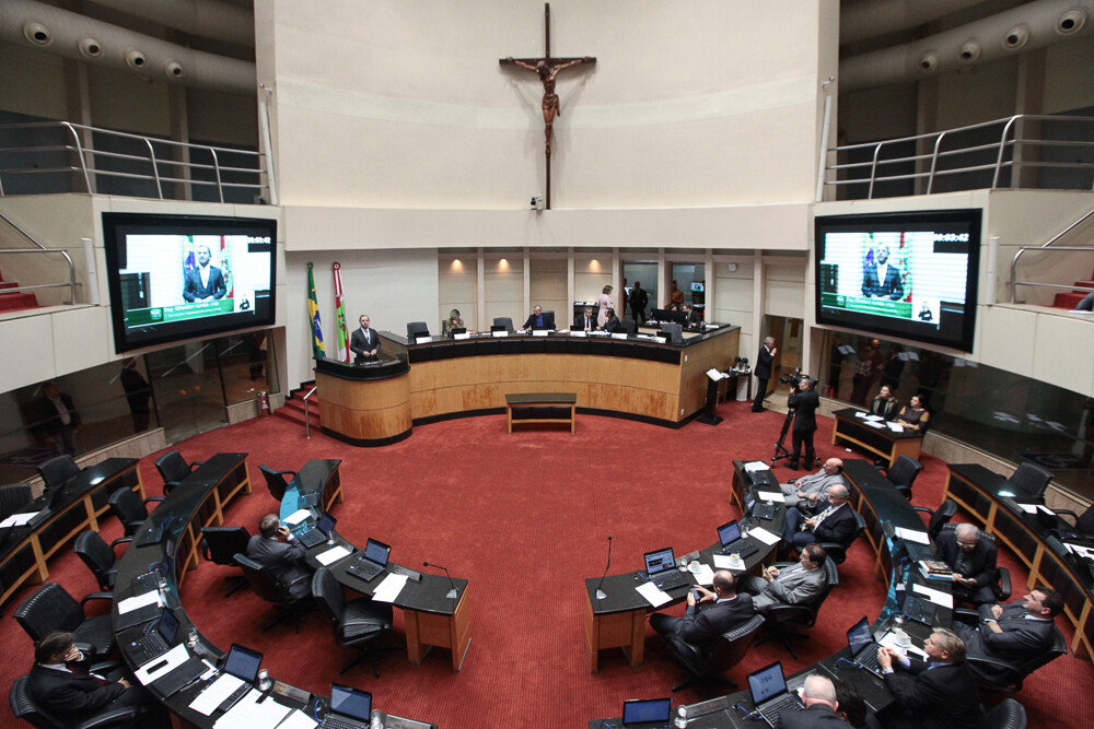 PEC das emendas impositivas ao orçamento estadual é aprovada