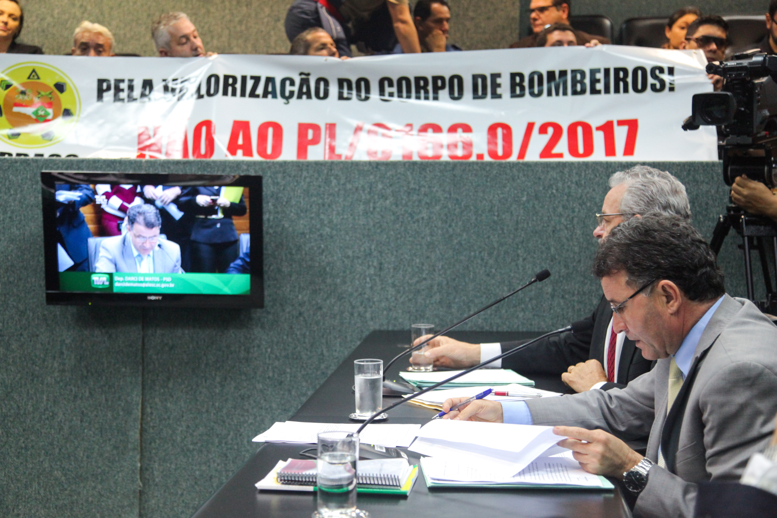 Comissão de Constituição e Justiça.