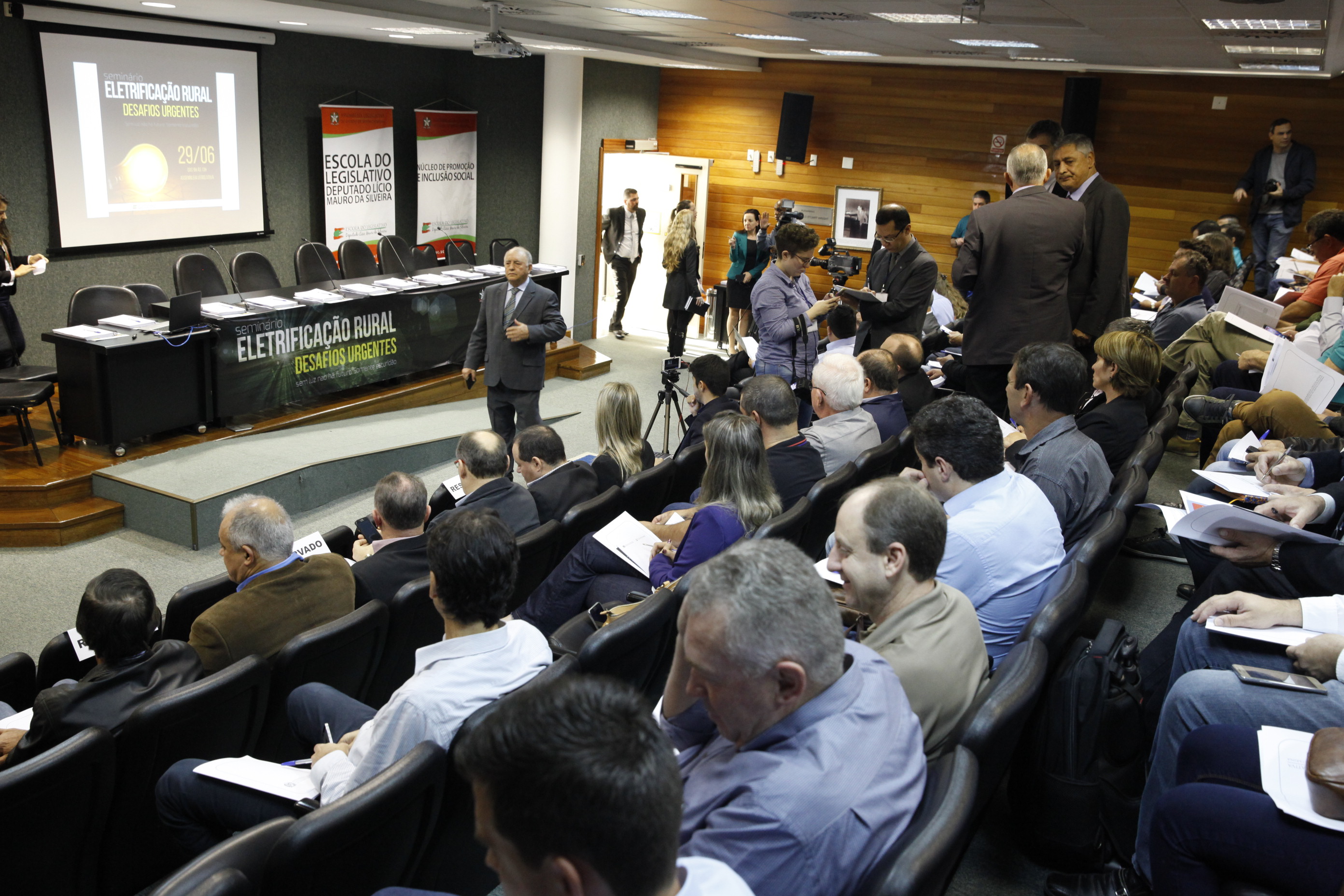 Seminário Sobre  Eletrificação Rural