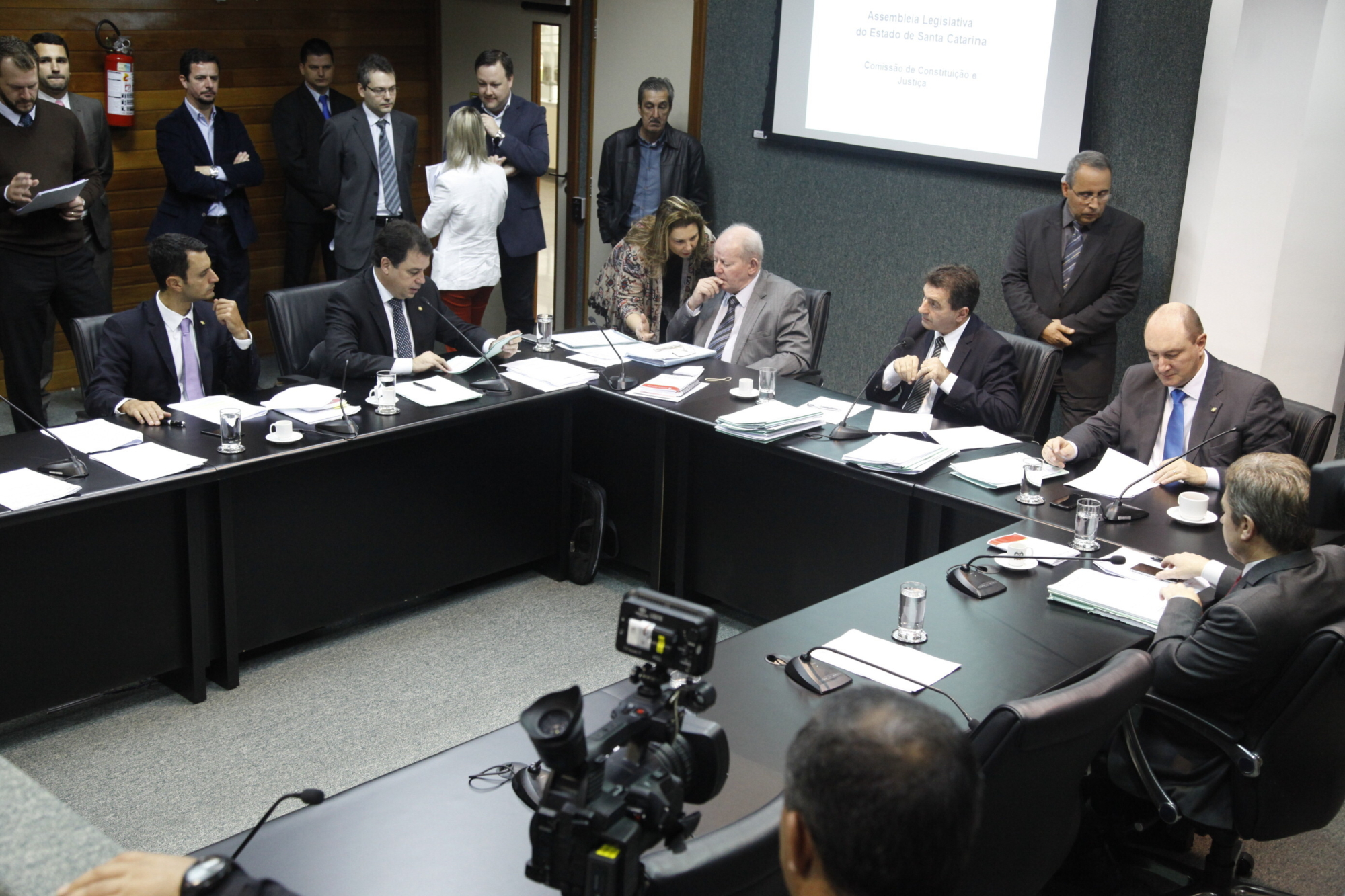 Projeto que cria Fundo Estadual do Idoso está em debate no Legislativo