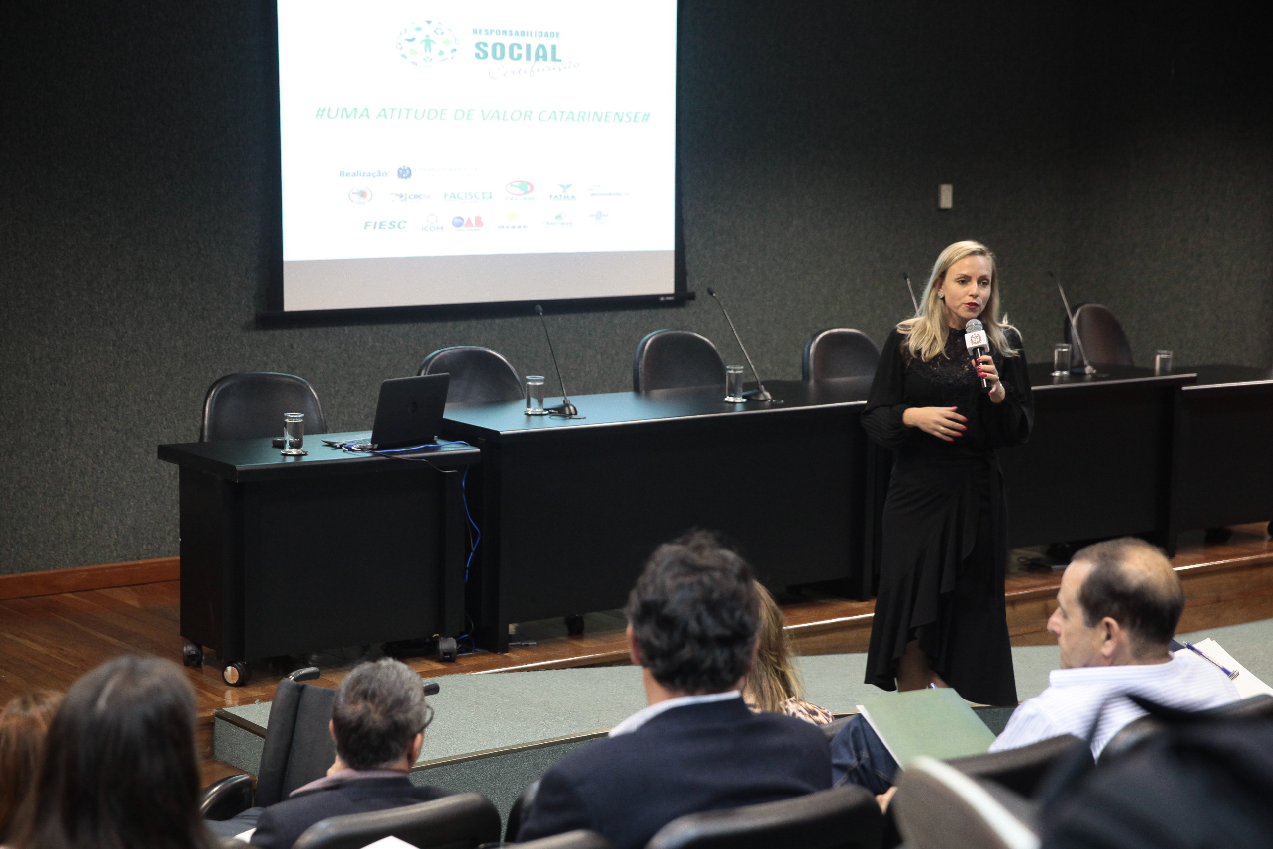 III Seminário da Certificação de Responsabilidade Social.  Adelita Adiers