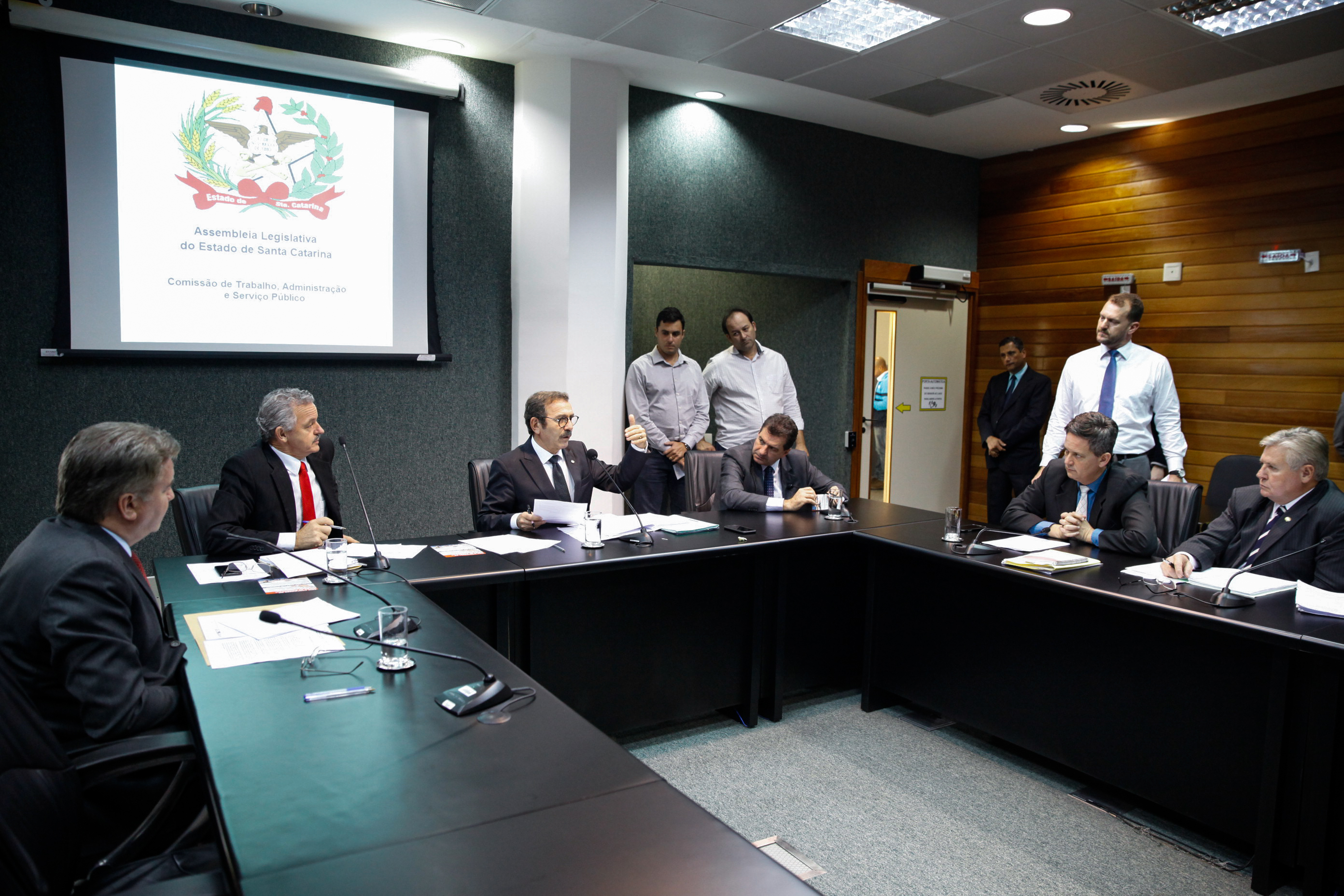 Comissão de Trabalho, Administração e Serviço Público.