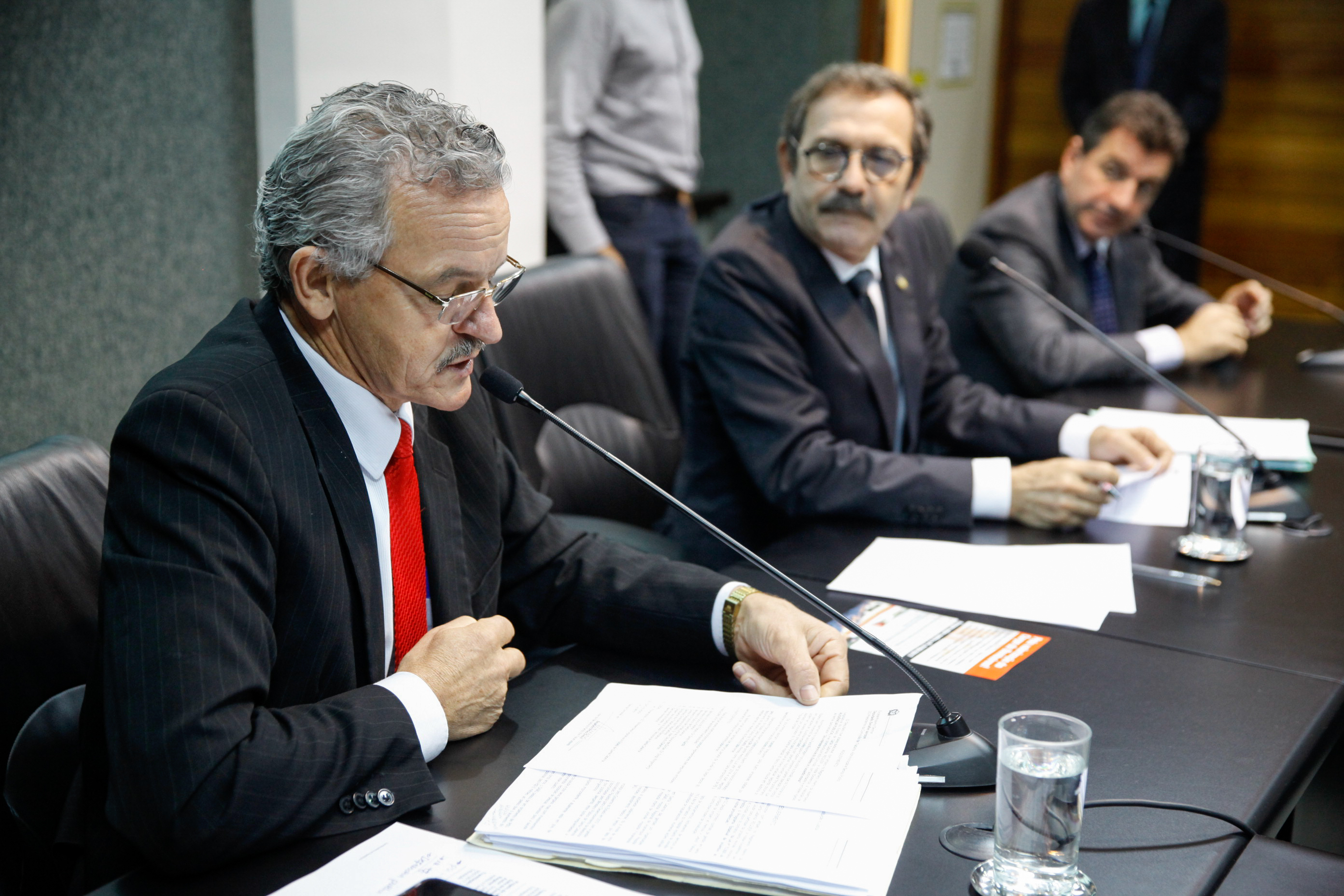 Deputado Dirceu Dresch (PT). Comissão de Trabalho, Administração e Serviço Público.