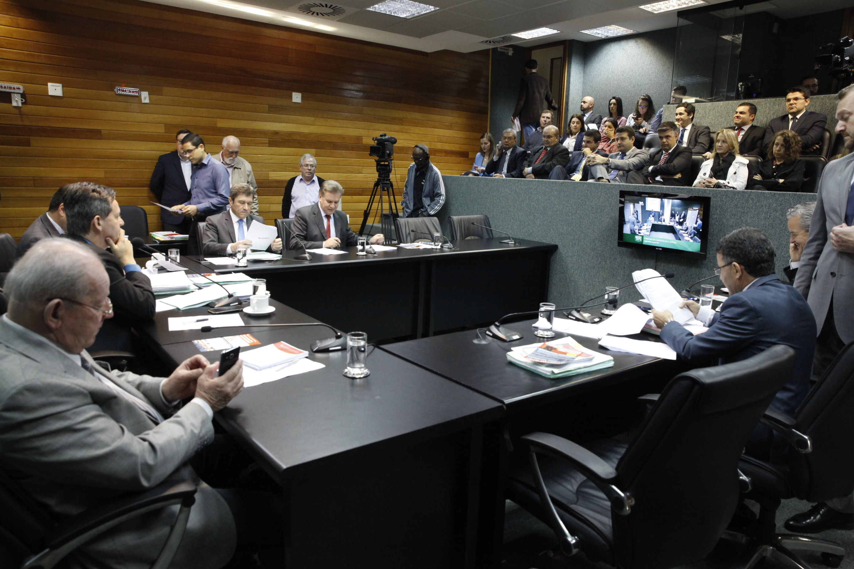 Comissão de Constituição e Justiça