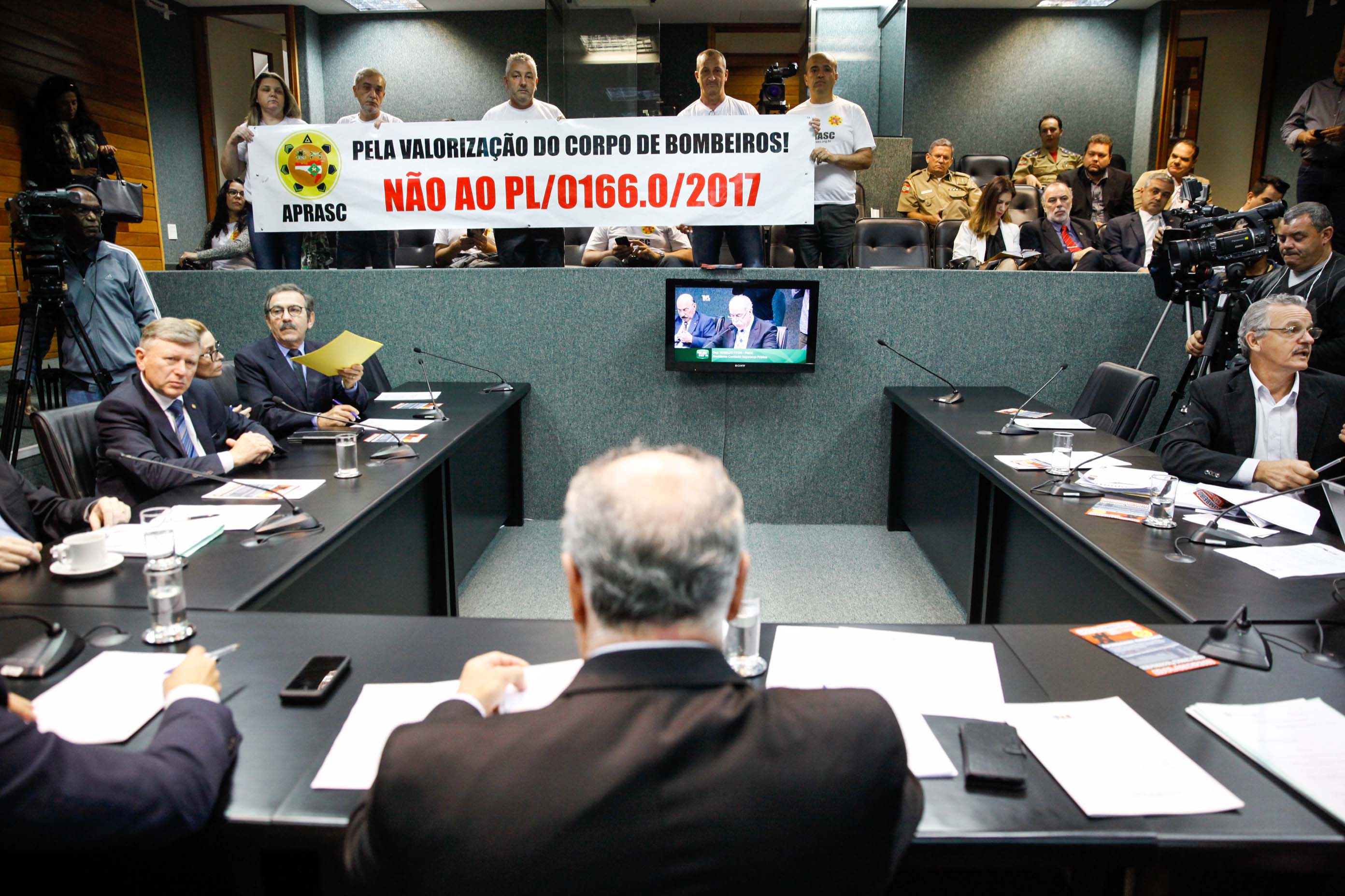 Reunião Simultânea da Comissão de Segurança Pública e da Comissão de Proteção Civil