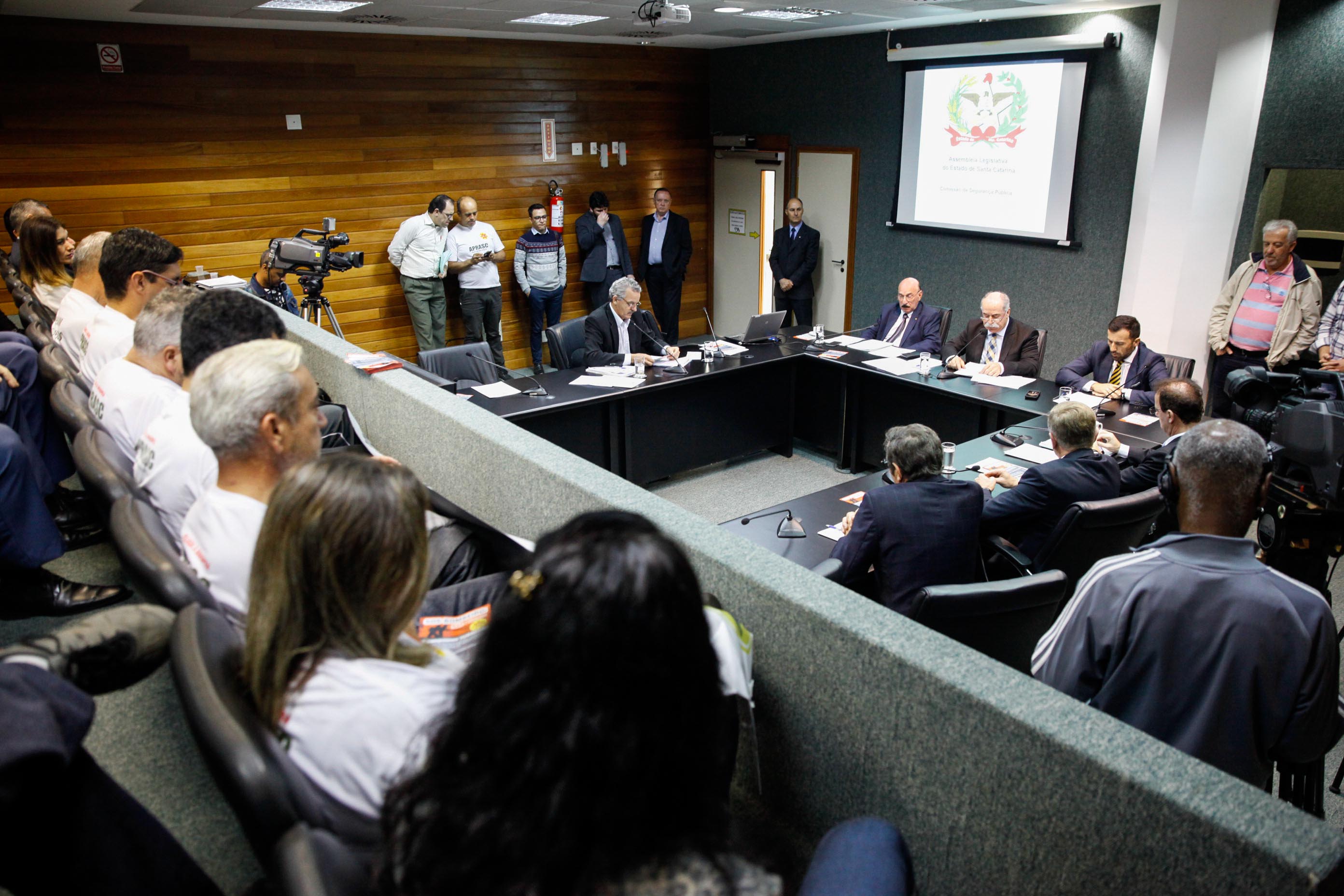 Reunião Simultânea da Comissão de Segurança Pública e da Comissão de Proteção Civil.