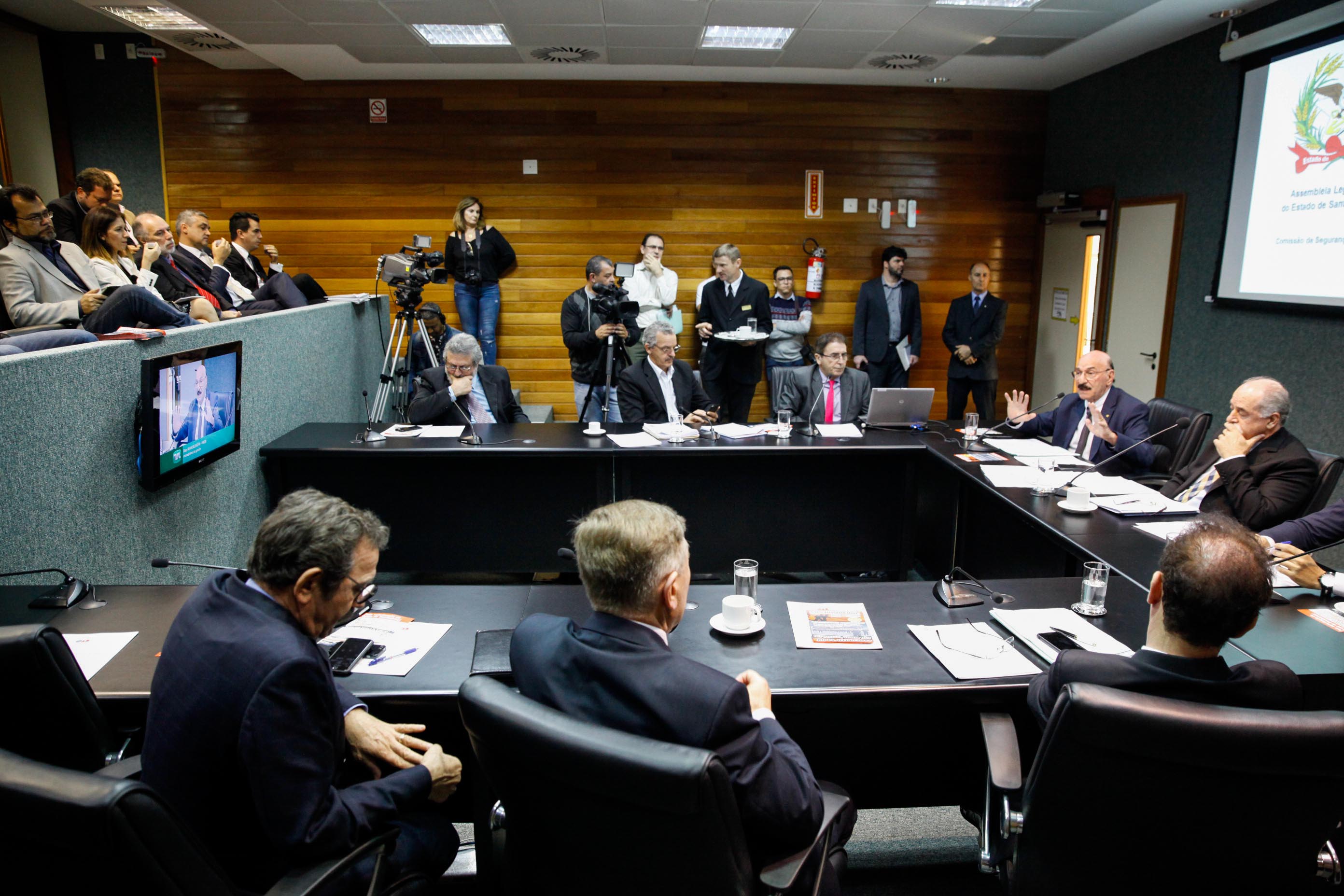 Reunião Simultânea da Comissão de Segurança Pública e da Comissão de Proteção Civil.