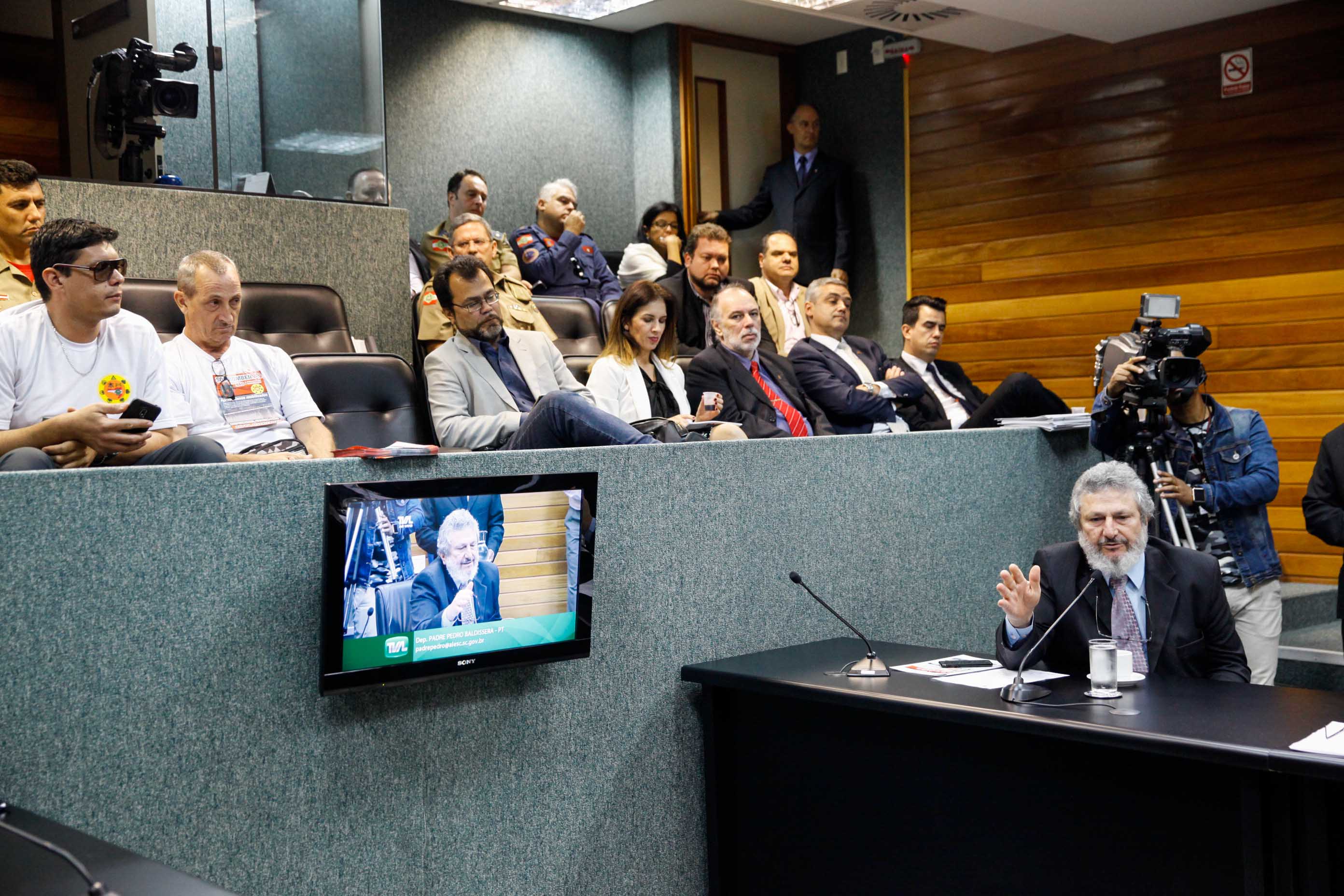 Reunião Simultânea da Comissão de Segurança Pública e da Comissão de Proteção Civil.