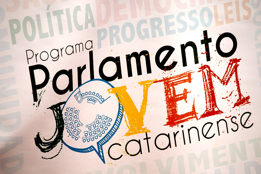 Sessão Especial do Parlamento Jovem Catarinense.