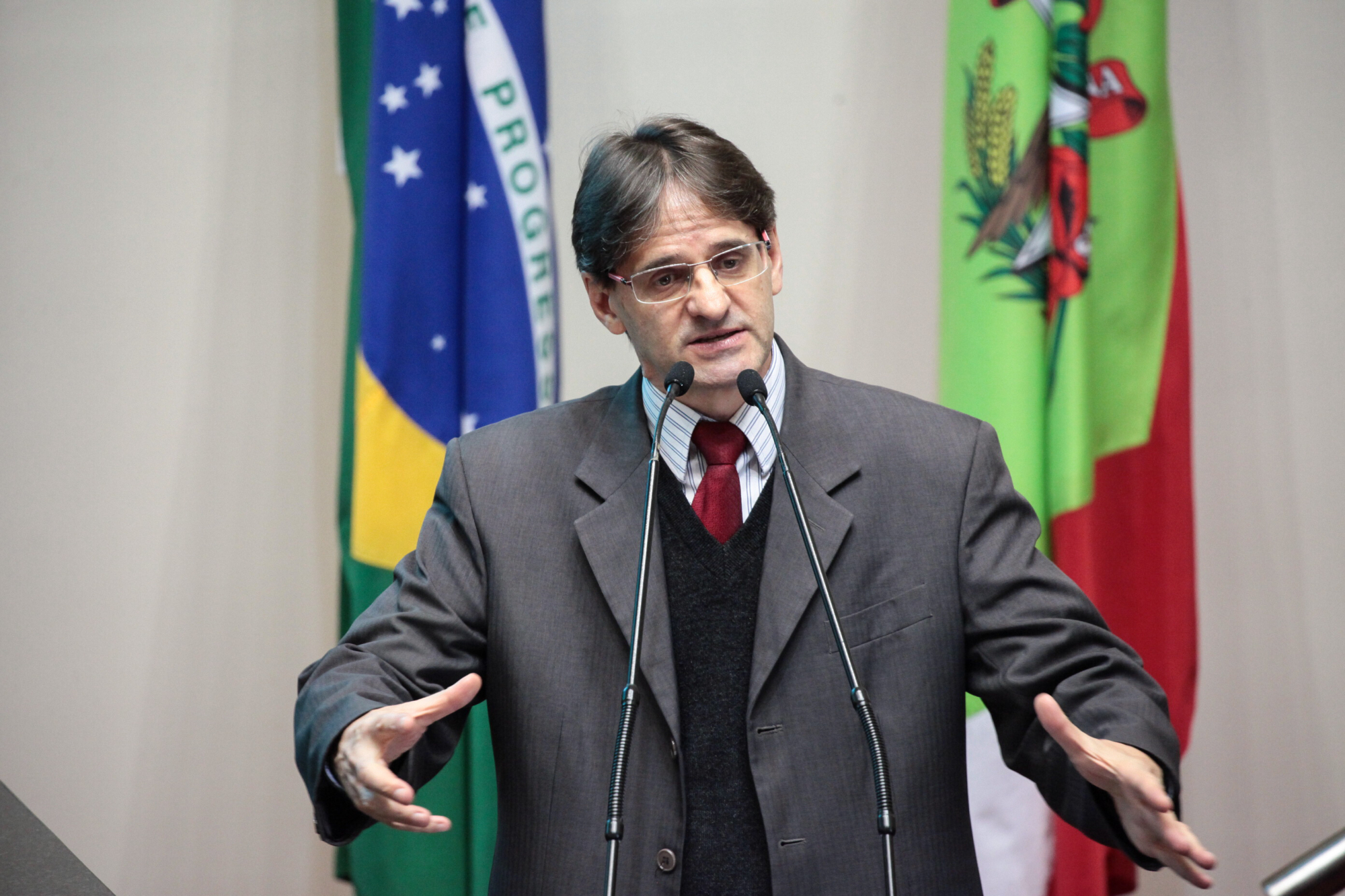 Audiência pública busca solução para situação ostomizados em SC
