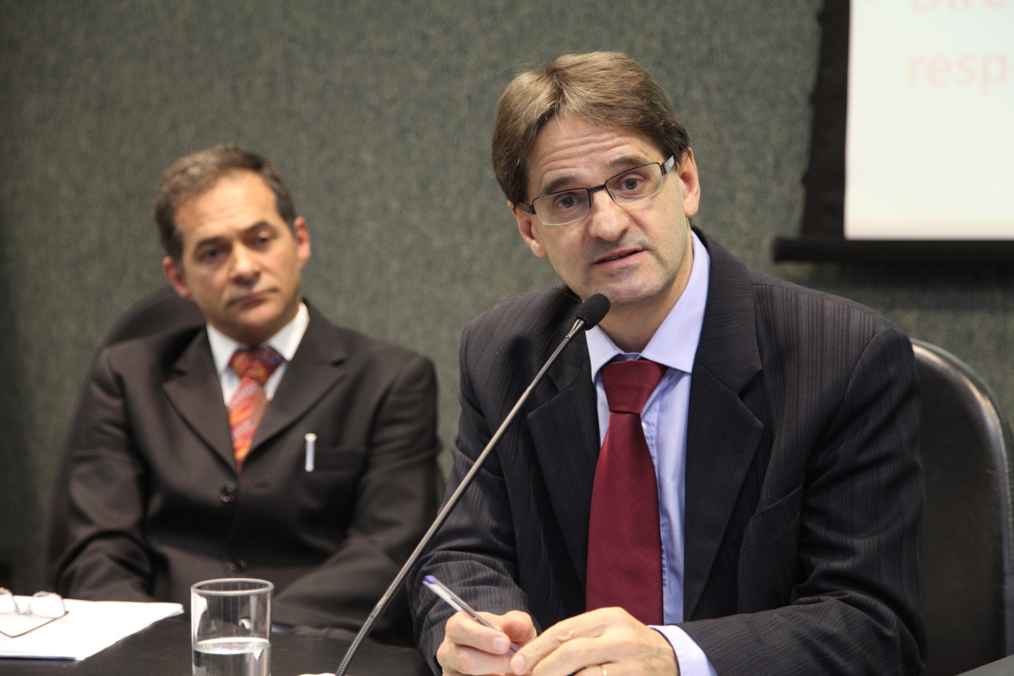 Audiência pública busca solução para situação dos ostomizados em SC