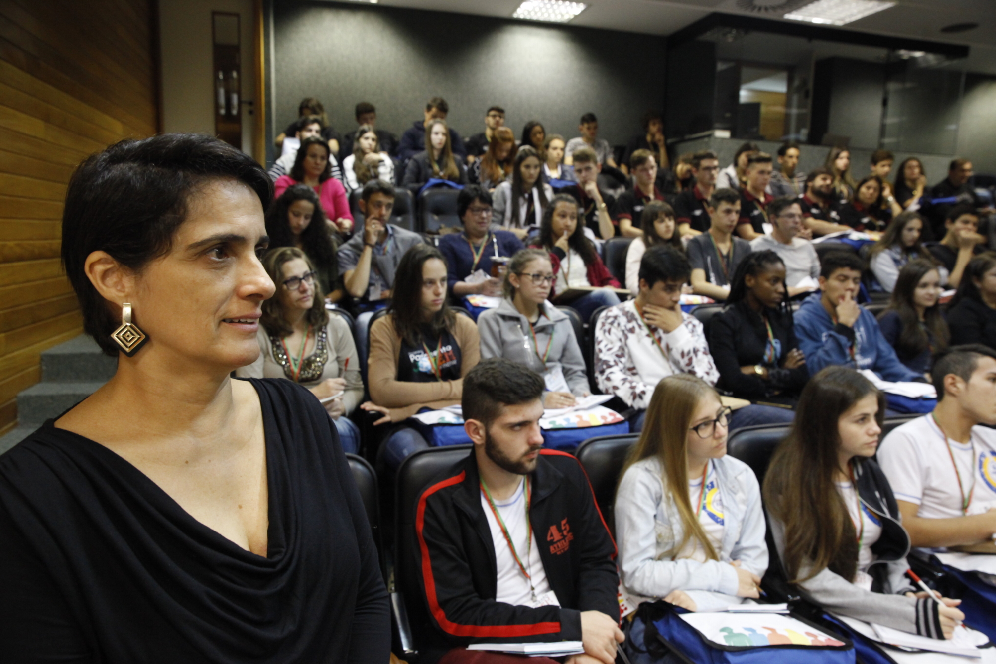 Lea Medeiros Cardoso, gestora do Núcleo de Educação para a Cidadania da Escola do Legislativo Deputado Lício Mauro da Silveira