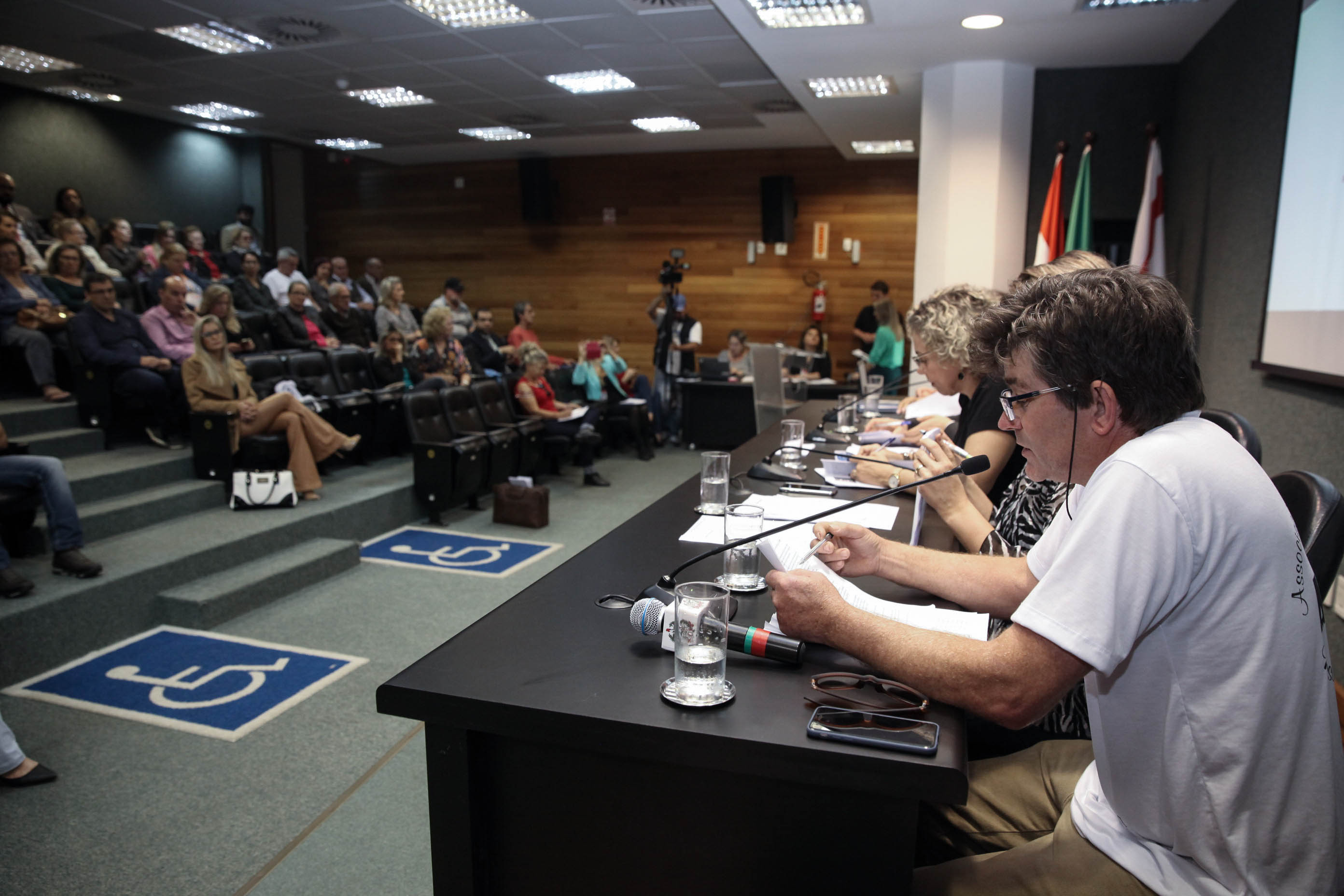 Audiência Pública Sobre a Situação dos Ostomizados em Santa Catarina.