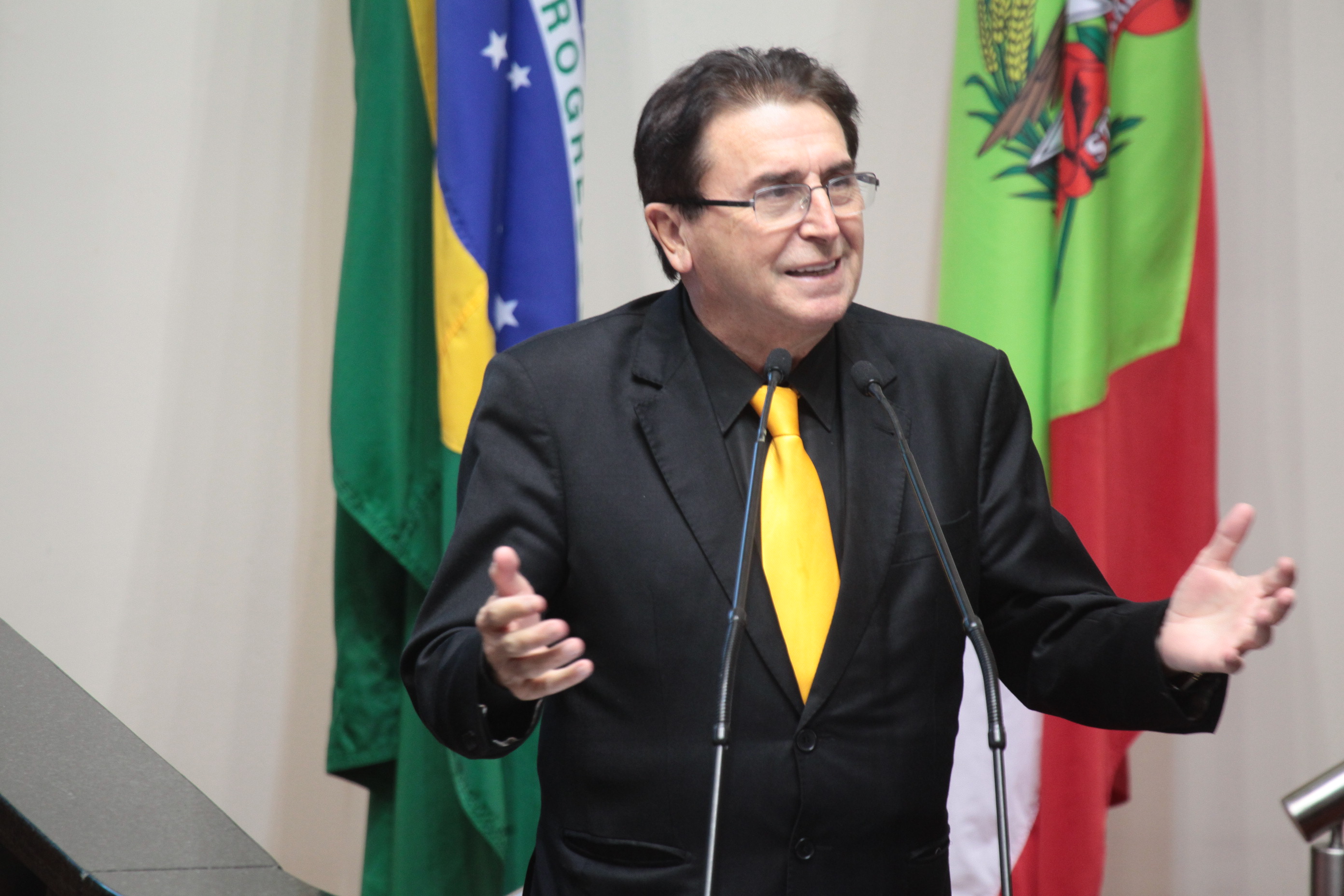 Deputado Antônio Aguiar (PMDB). Sessão Ordinária.