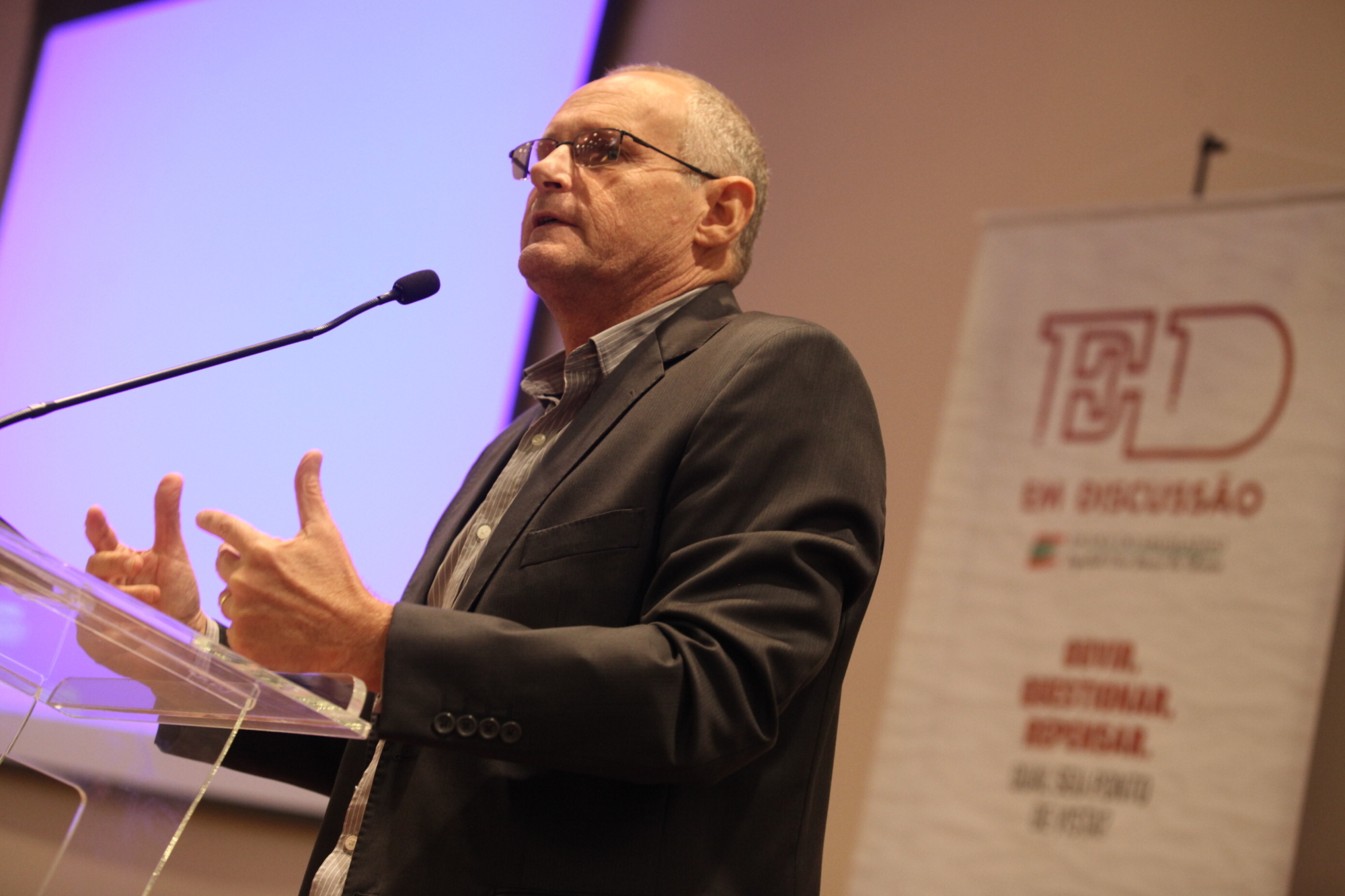 “Segurança pública não é sinônimo de Polícia”, diz criador de UPPs do Rio