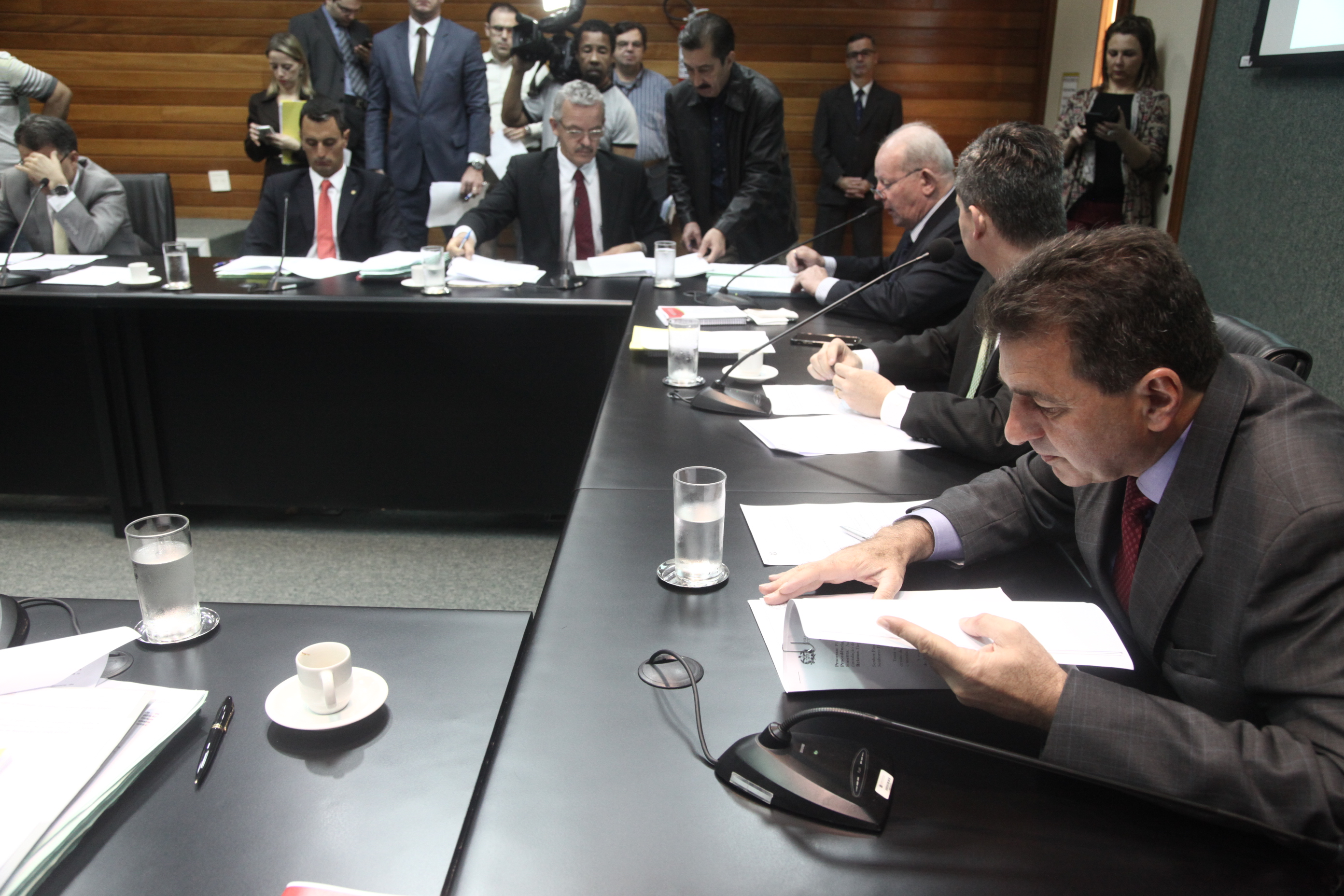 Comissão de Constituição e Justiça.