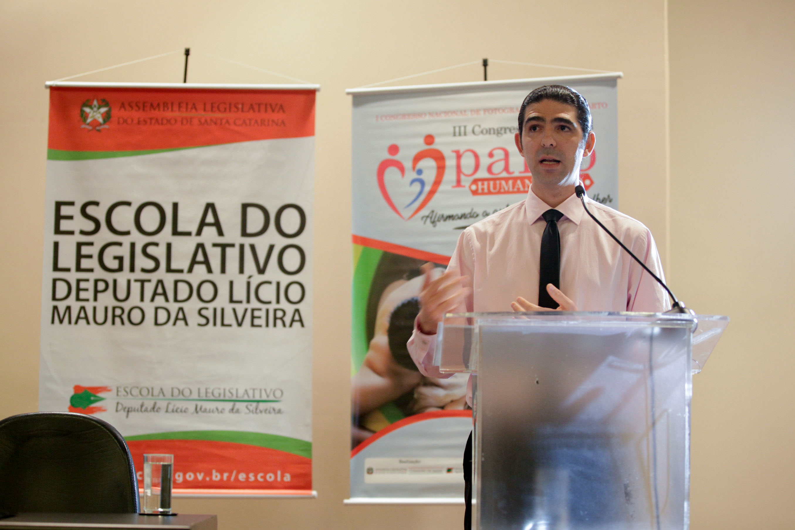 Leonardo Ramos Pinto. 3° Congresso Nacional de Parto Humanizado.
