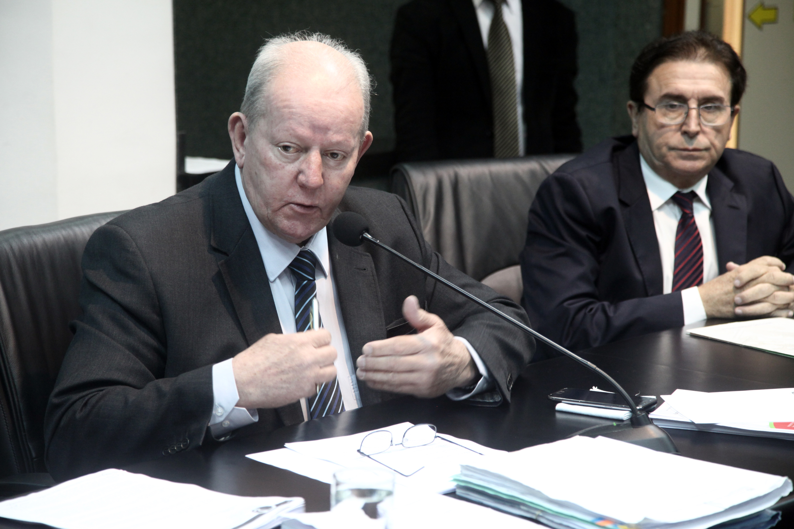 Comissão de Finanças de Tributação.