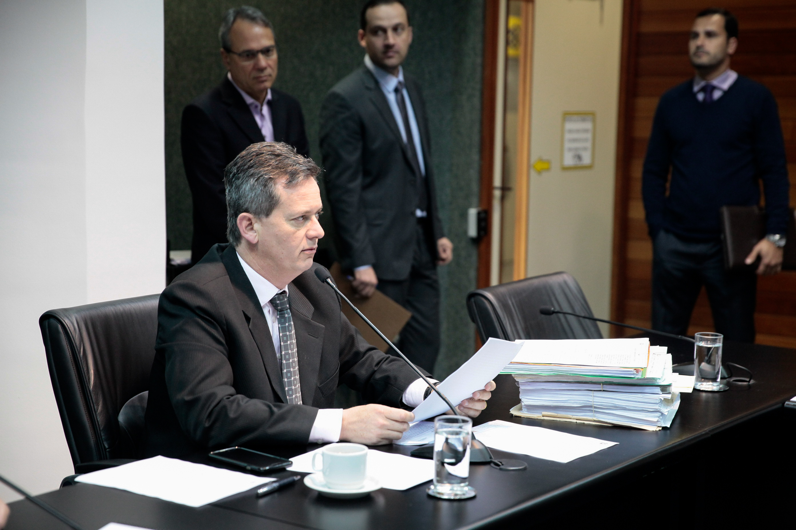 Comissão de Constituição e Justiça.