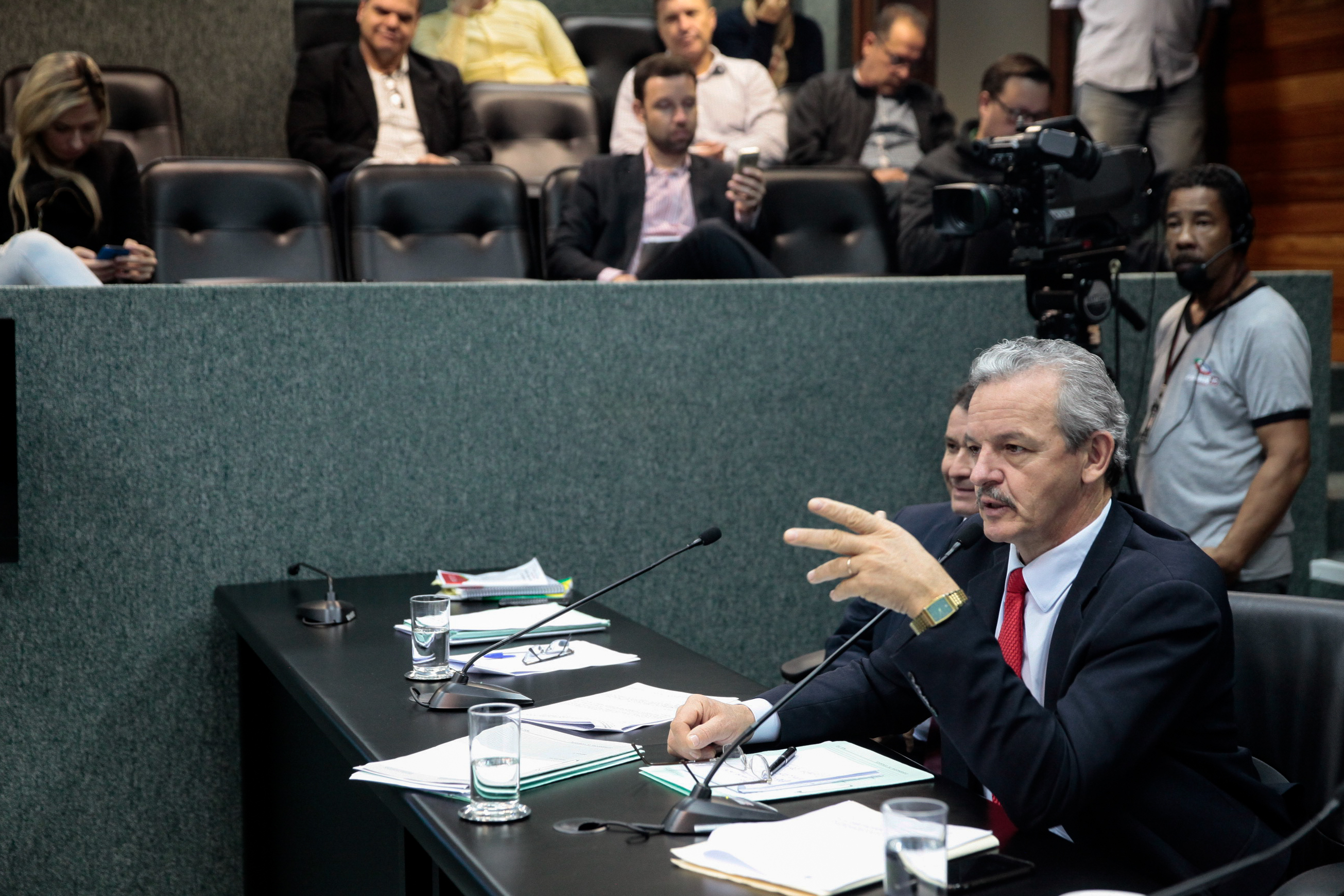 Comissão de Constituição e Justiça.