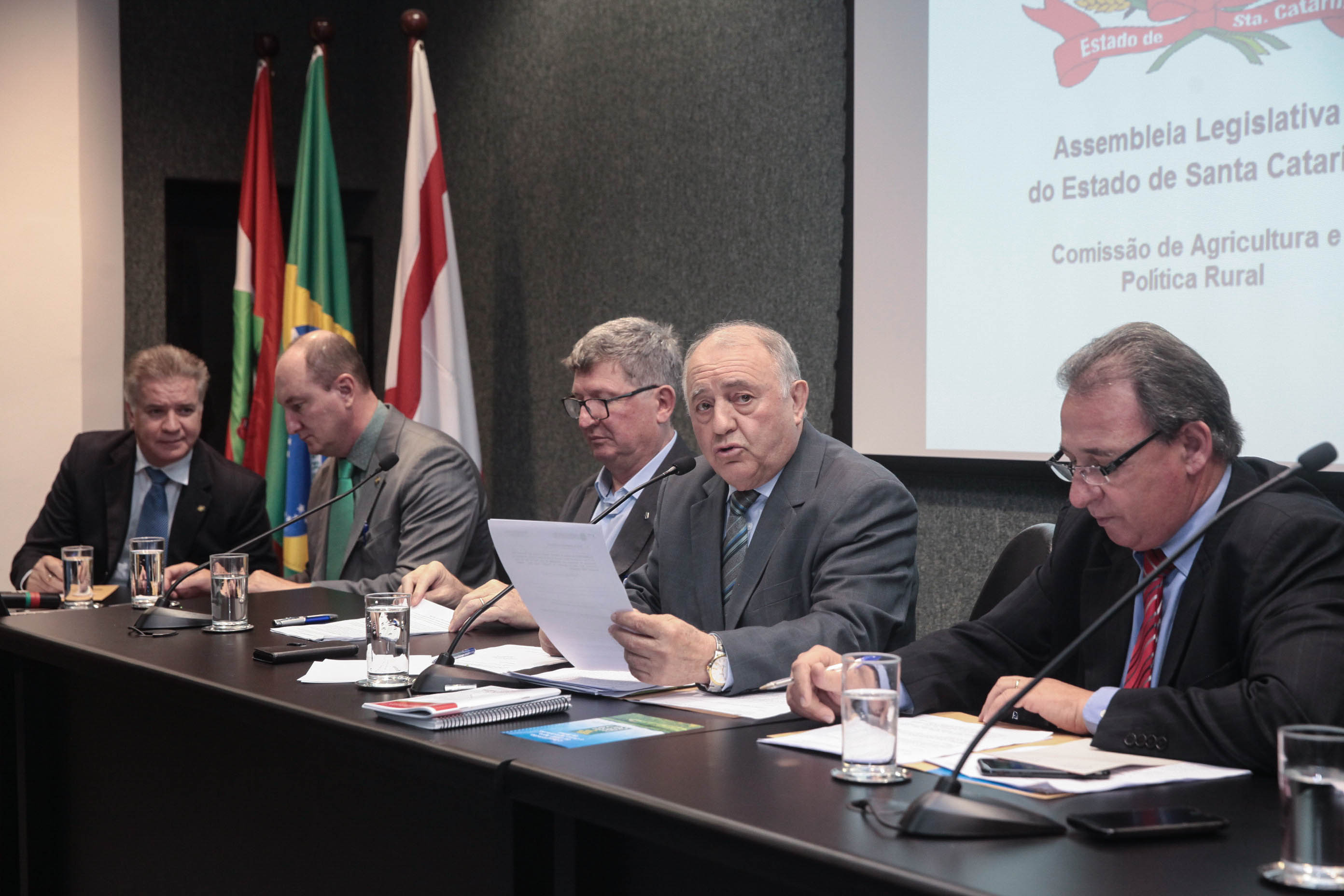 Comissão de Agricultura e Política Rural.