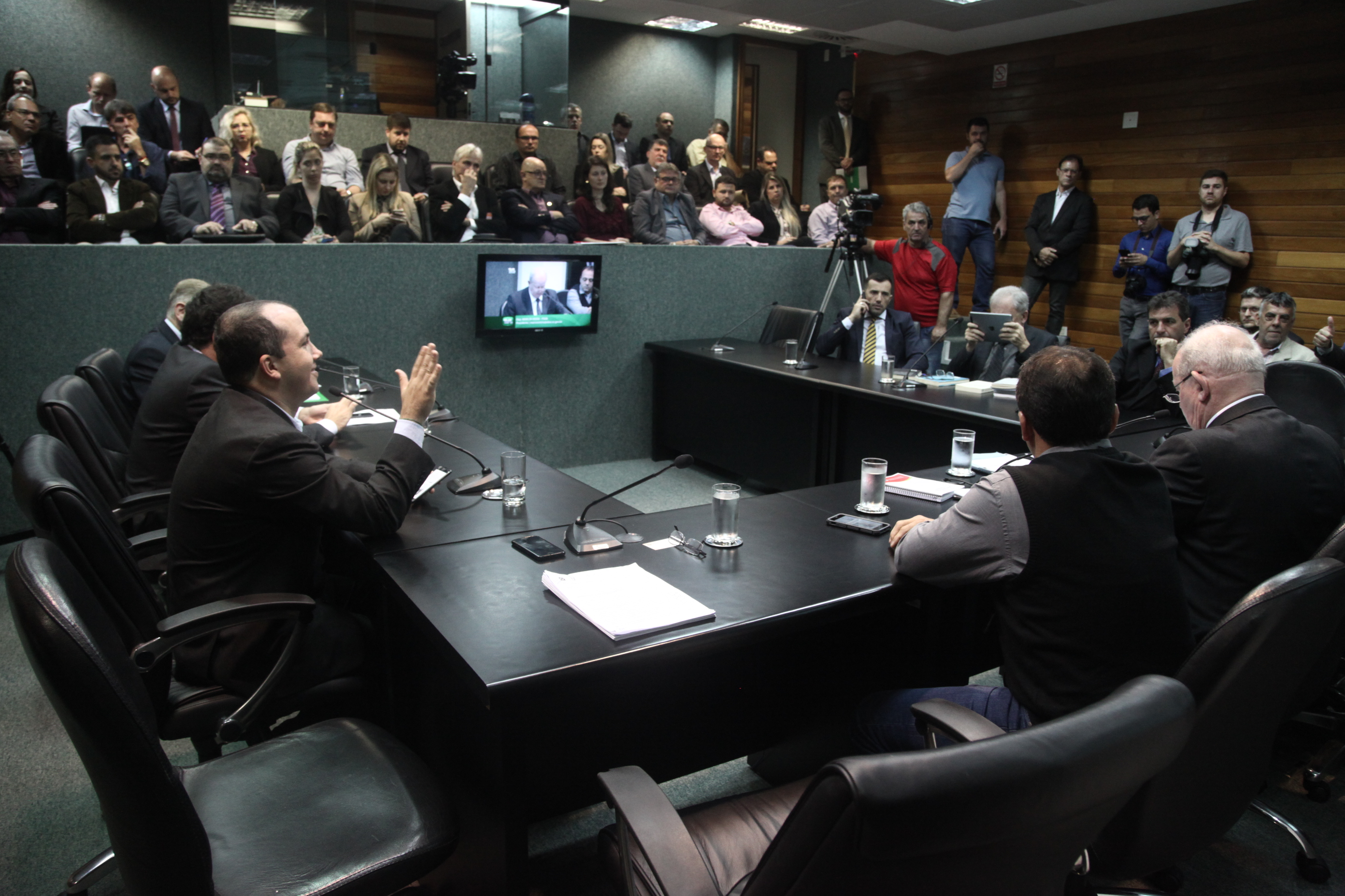 Comissão de Finanças e Tributação.