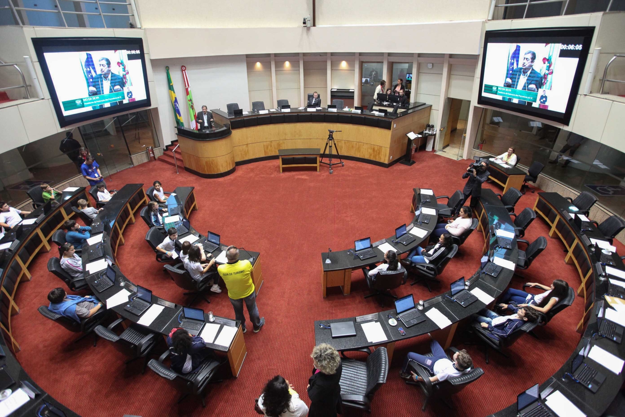 Pronunciamentos dos deputados na sessão desta quinta (17)