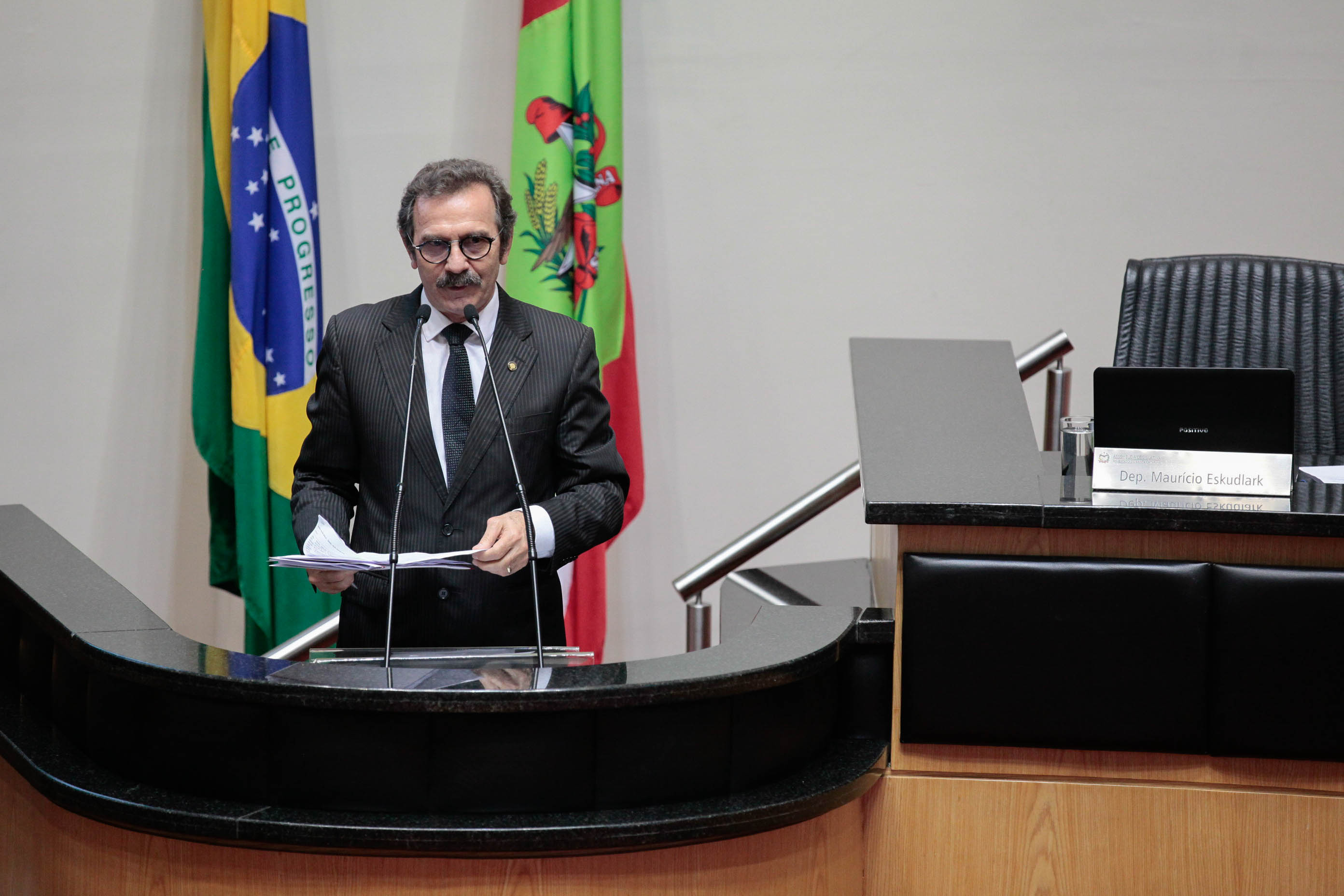 Deputado Serafim Venzon (PSDB). Sessão Ordinária.