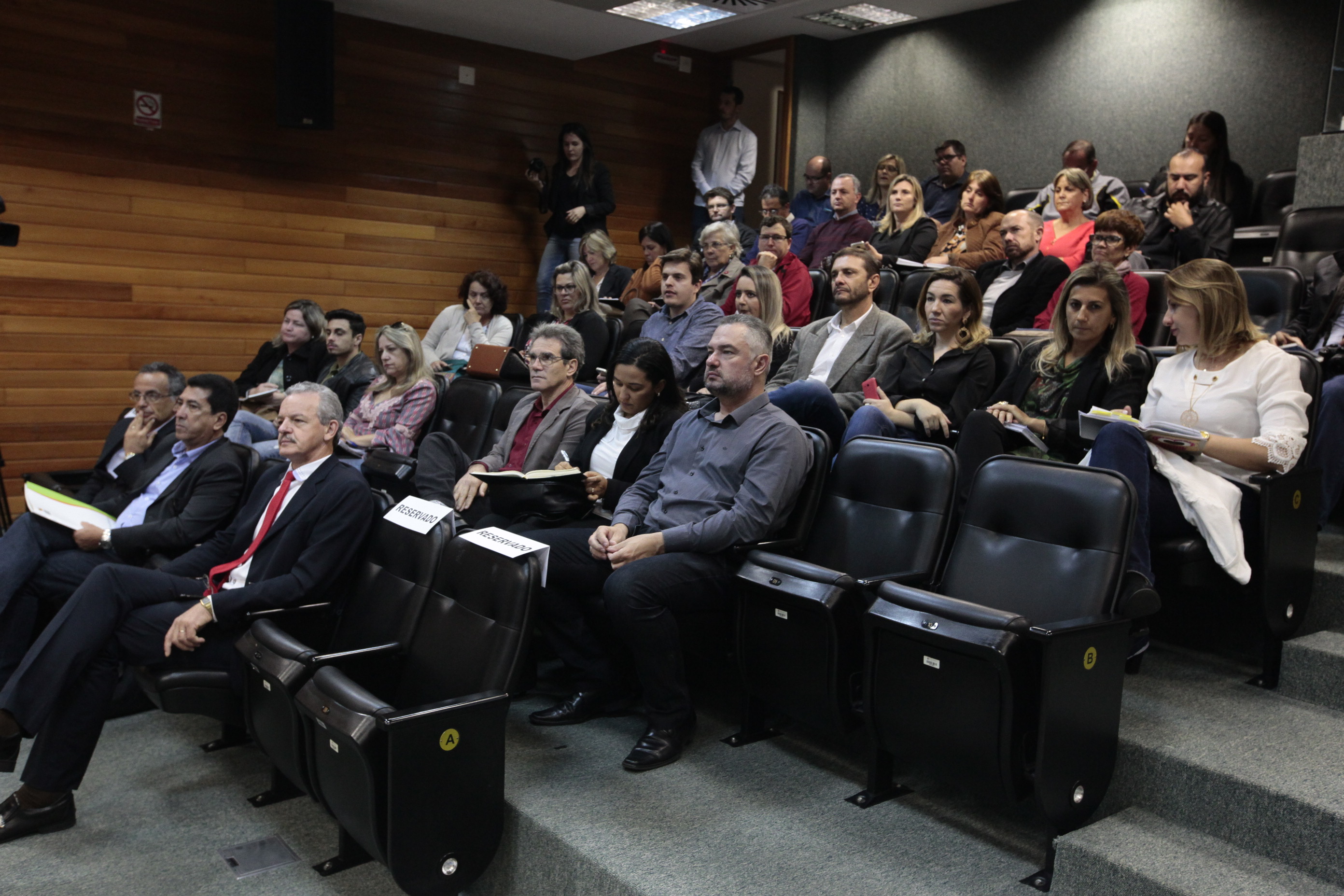 Audiência Pública - Transporte Escolar e Fundeb.