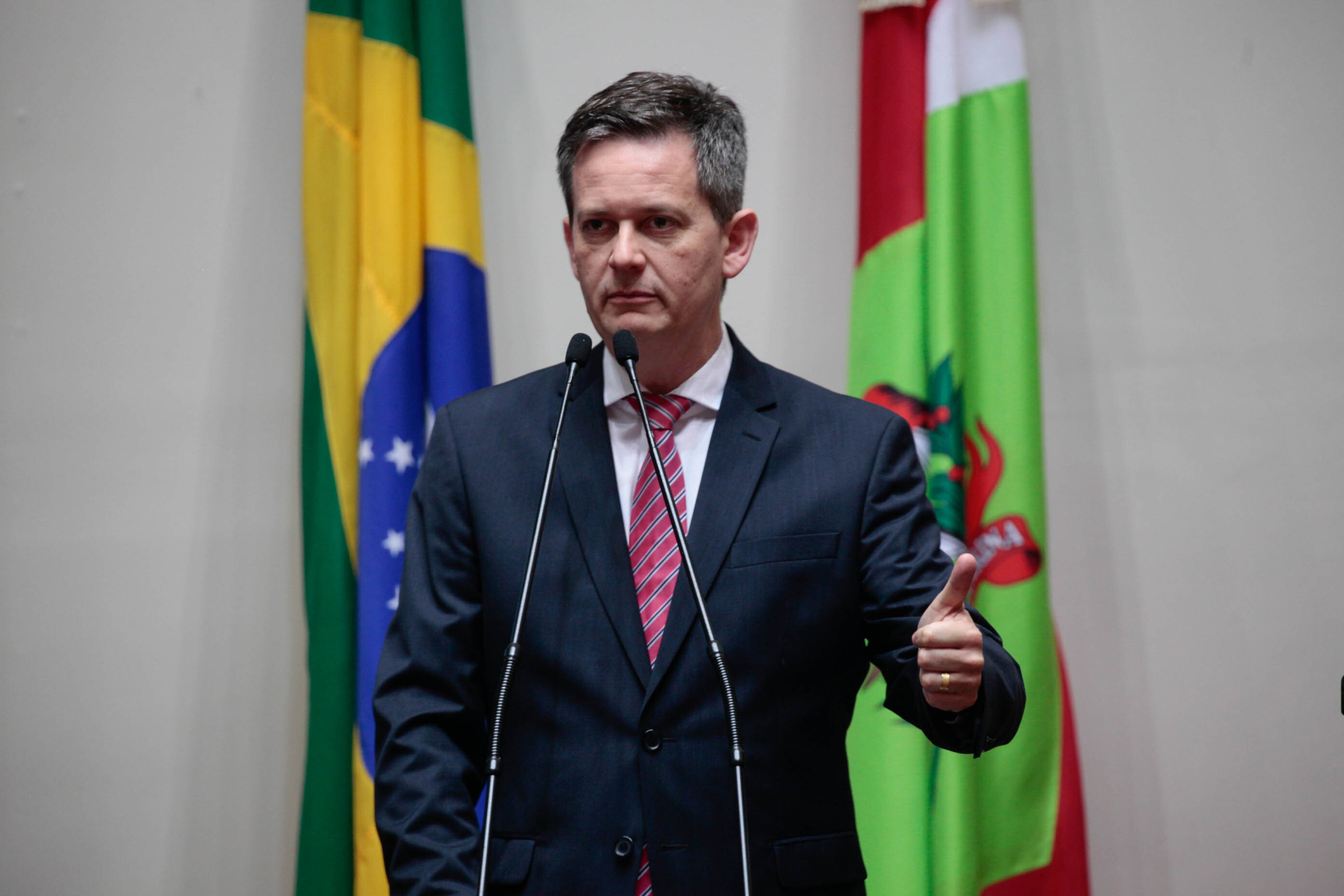 Aprovada moção contra proposta que proíbe zoológicos no interior dos estados