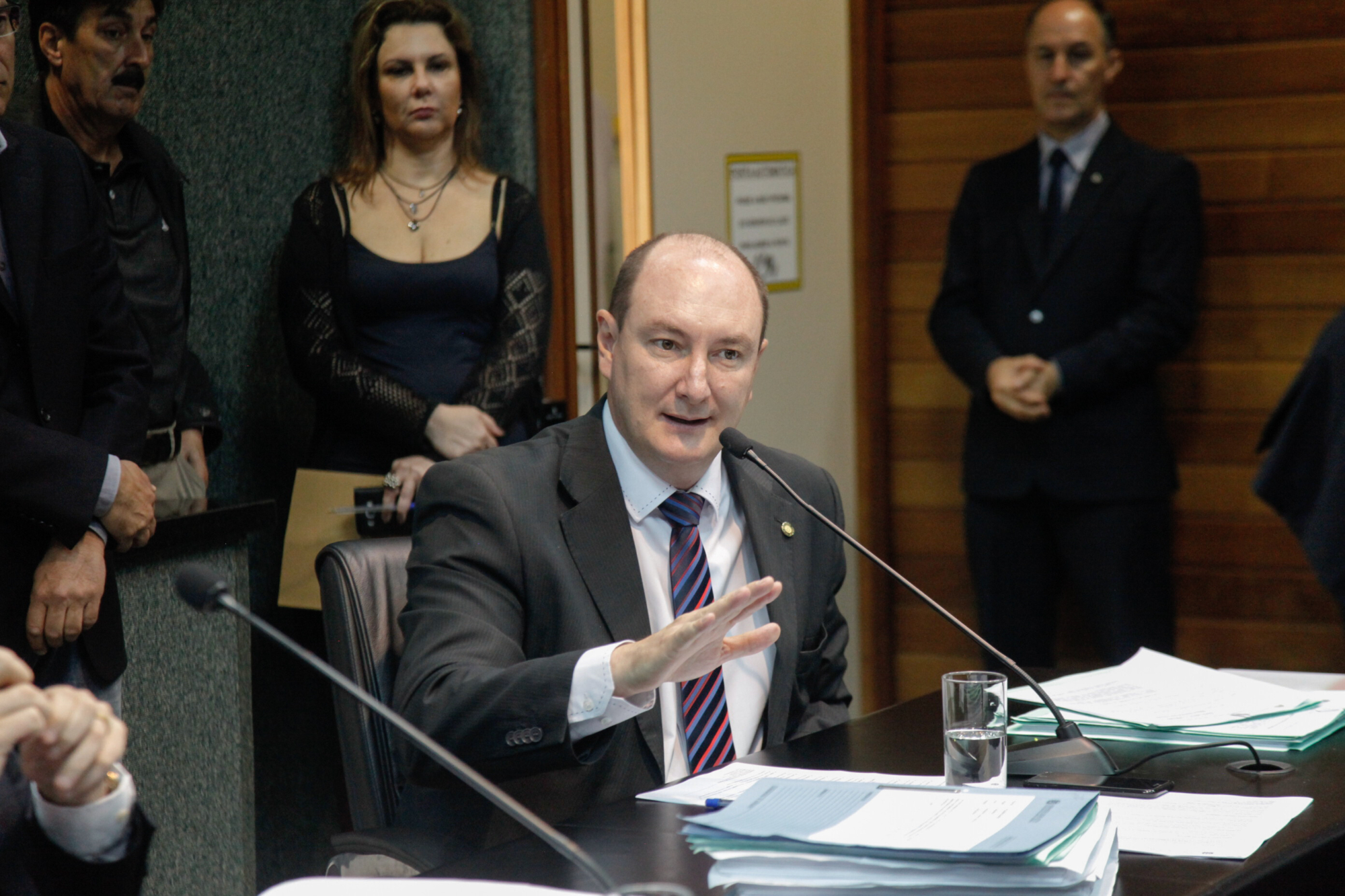 Servidora vítima de violência pode ter dados ocultados no portal transparência