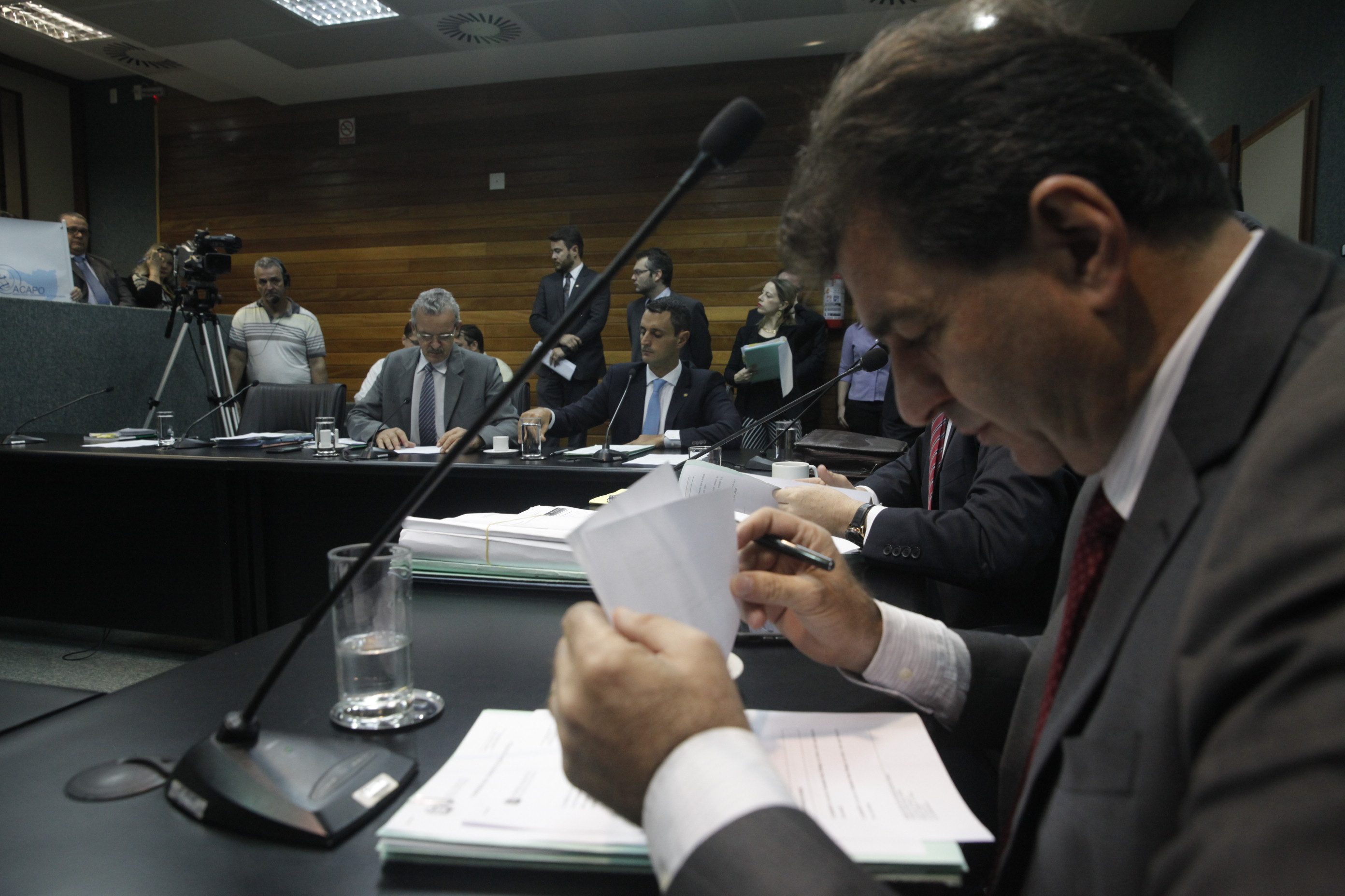 Comissão de Constituição e Justiça.
